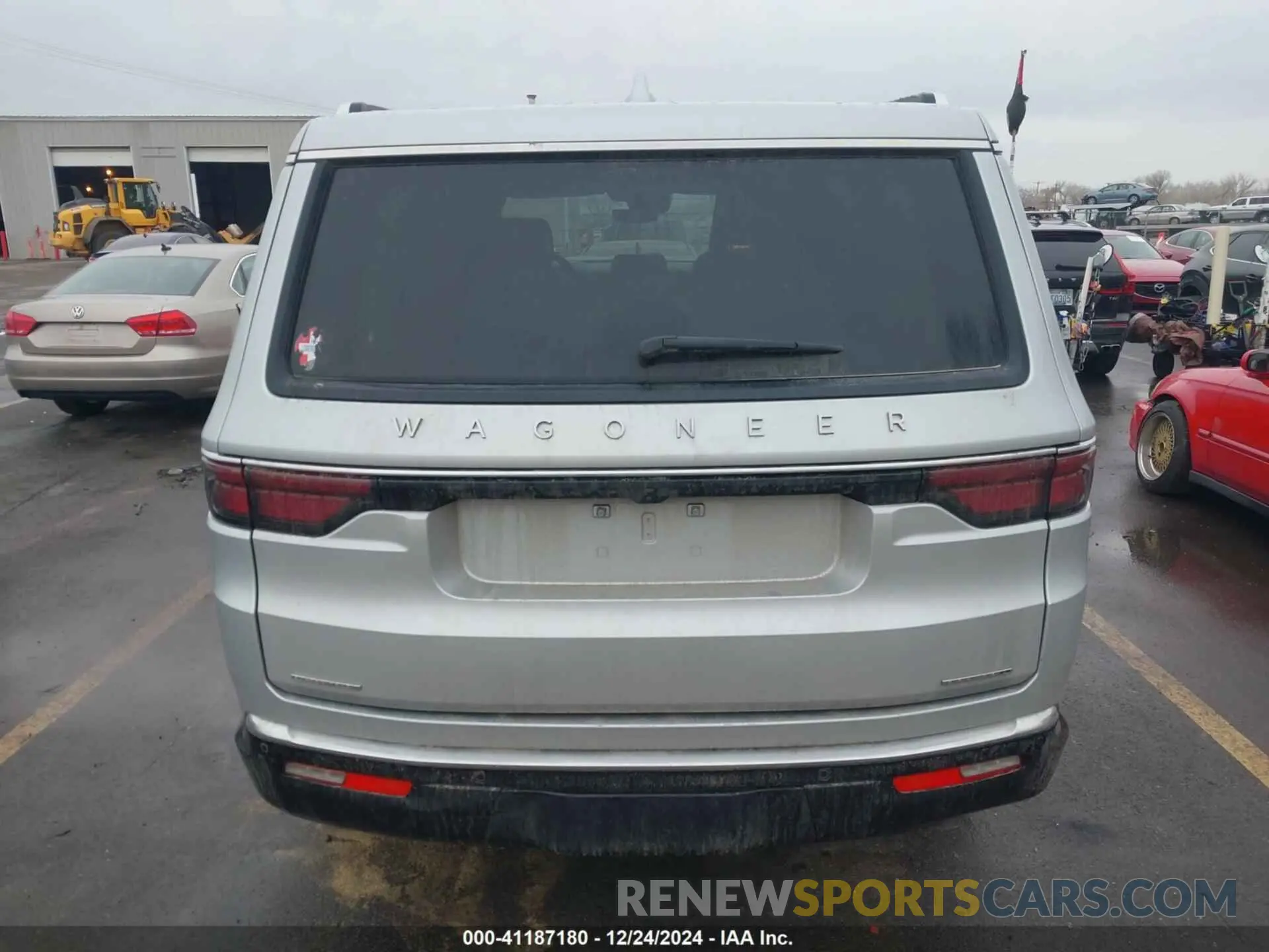 16 Photograph of a damaged car 1C4SJVBT4NS228475 JEEP WAGONEER 2022