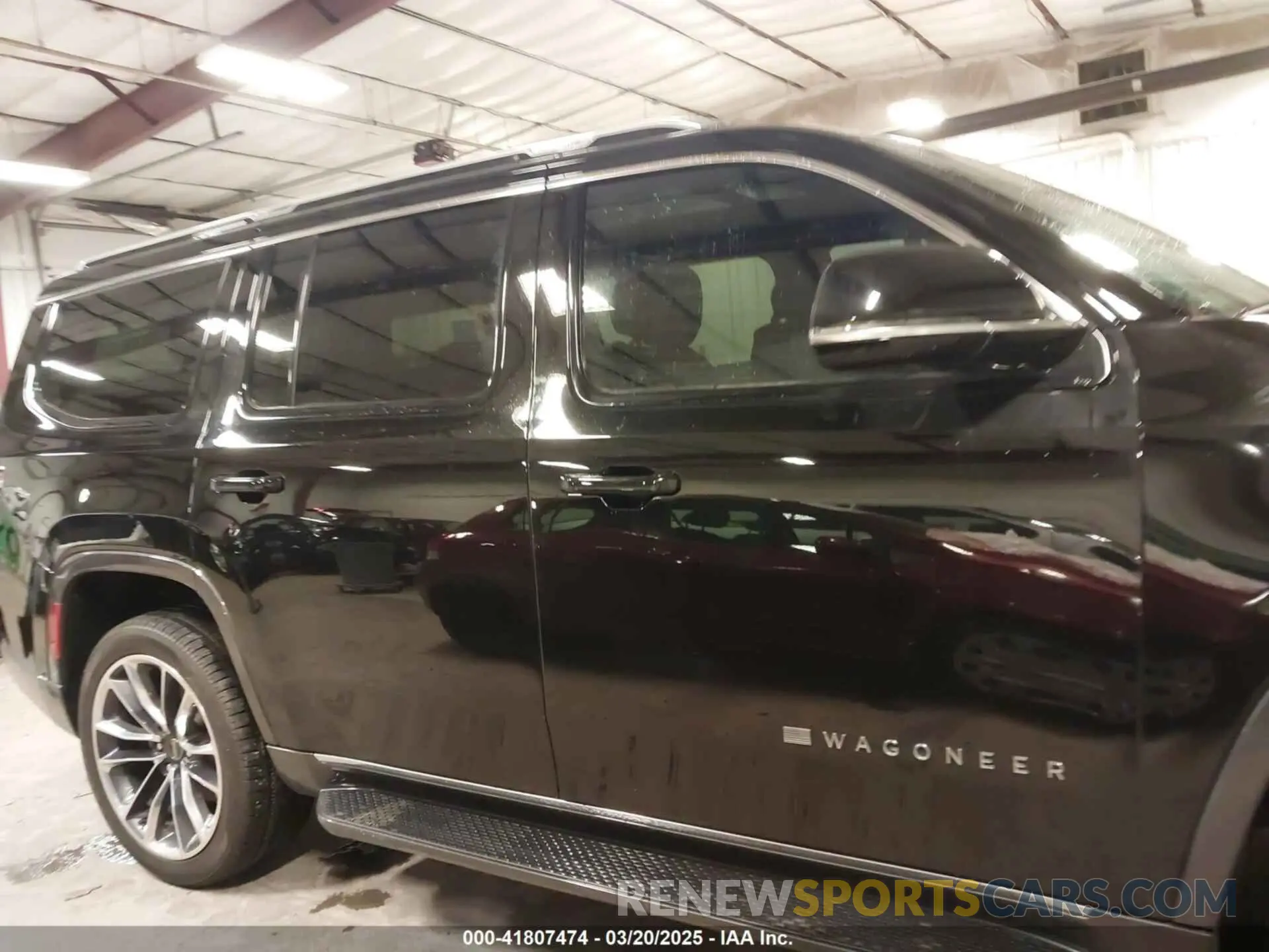14 Photograph of a damaged car 1C4SJVBT5NS127476 JEEP WAGONEER 2022