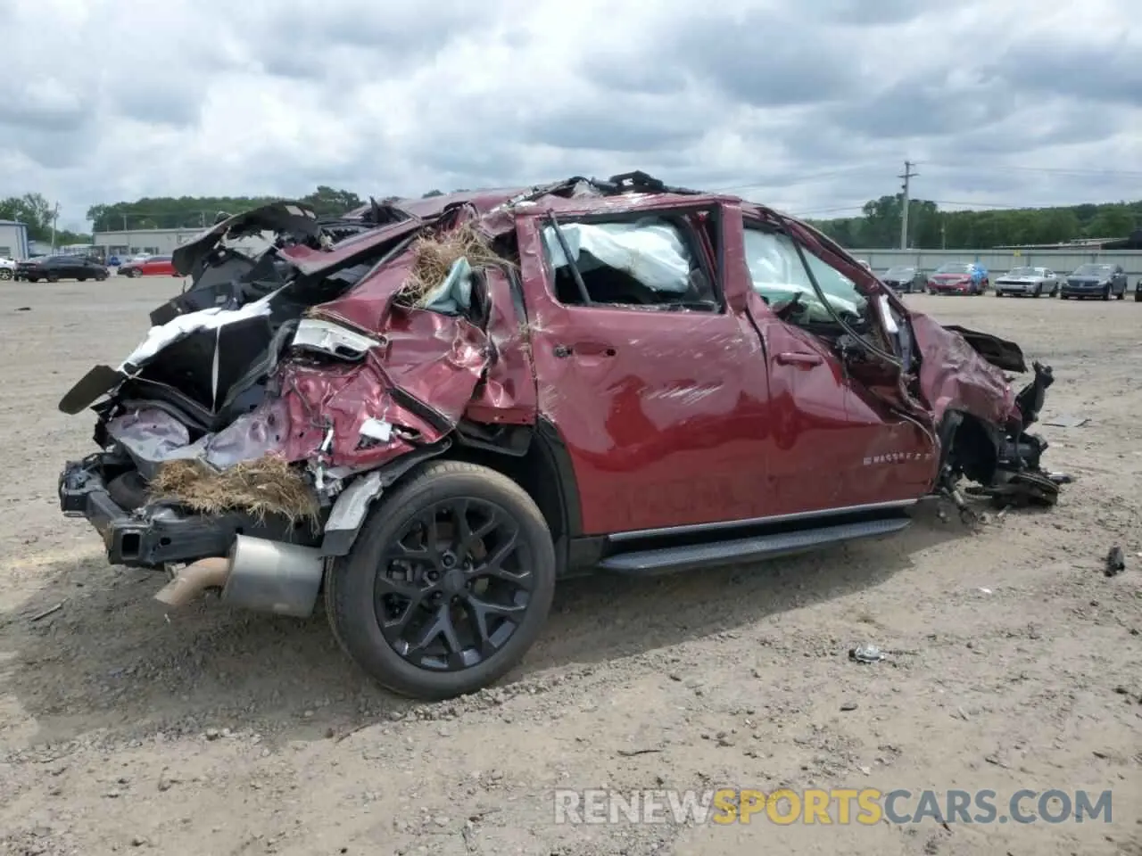 3 Photograph of a damaged car 1C4SJVBT5NS205576 JEEP WAGONEER 2022