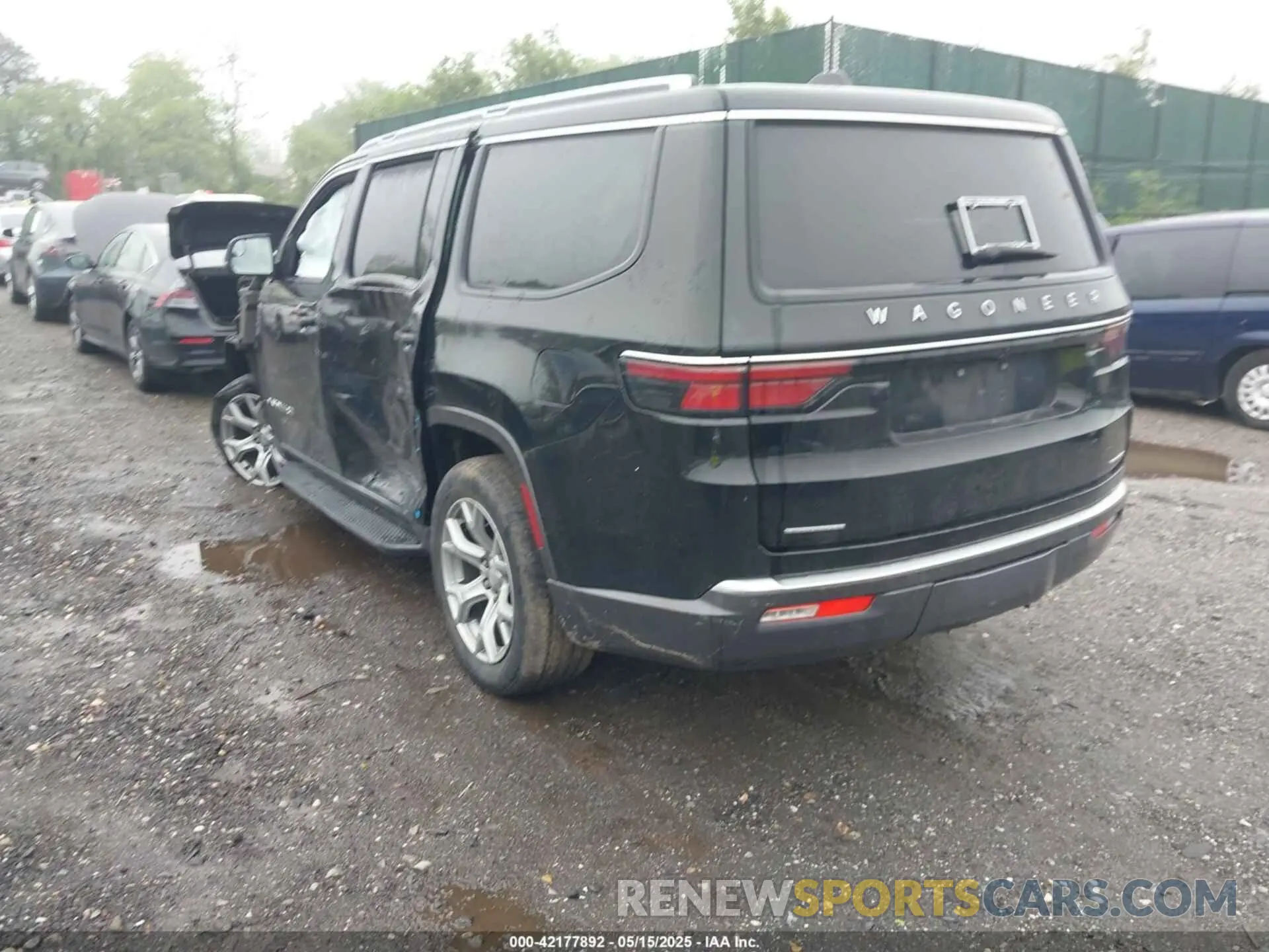 3 Photograph of a damaged car 1C4SJVBT7NS112509 JEEP WAGONEER 2022