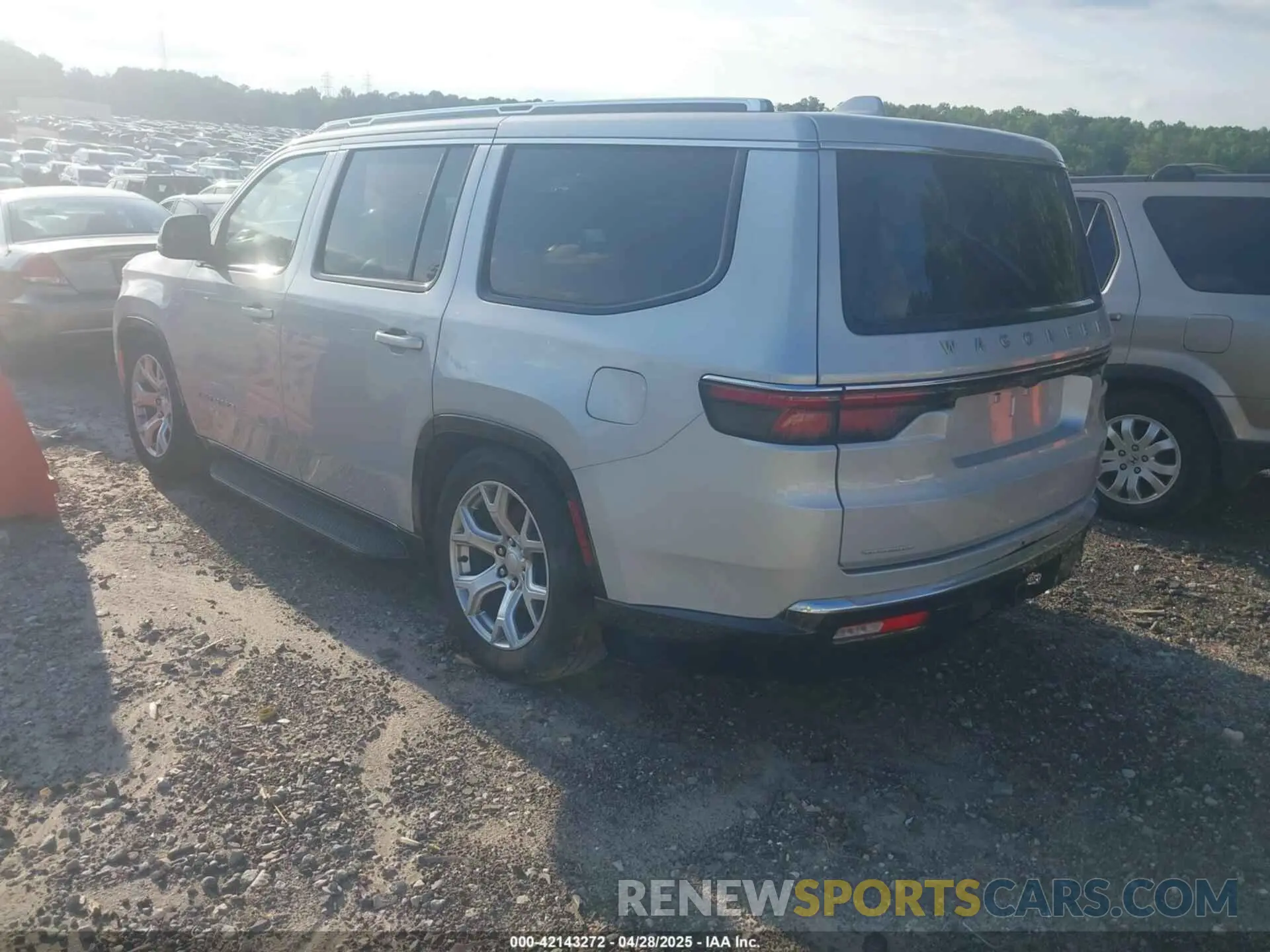 3 Photograph of a damaged car 1C4SJVDT1NS200825 JEEP WAGONEER 2022