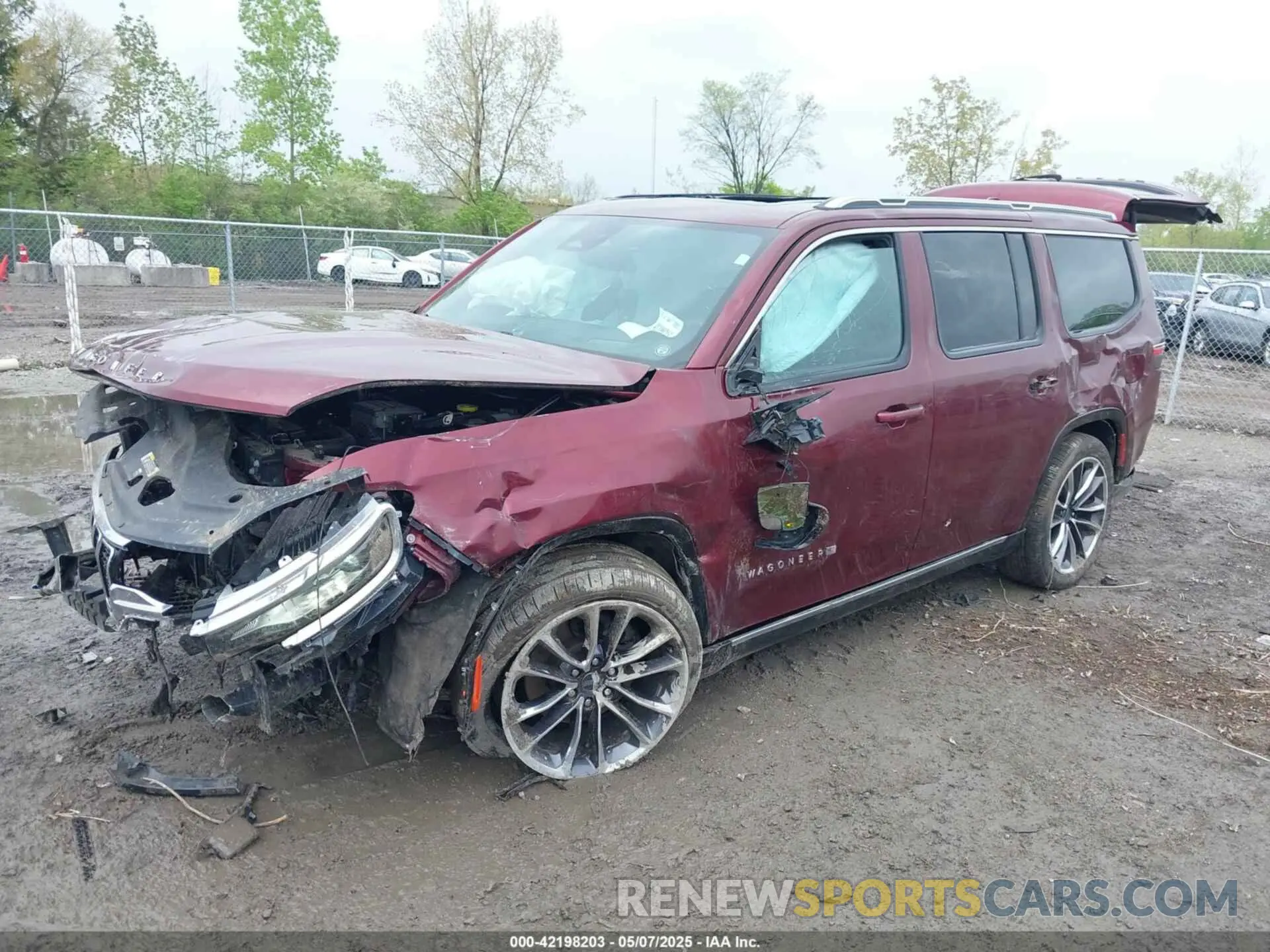 2 Photograph of a damaged car 1C4SJVDT1NS227765 JEEP WAGONEER 2022