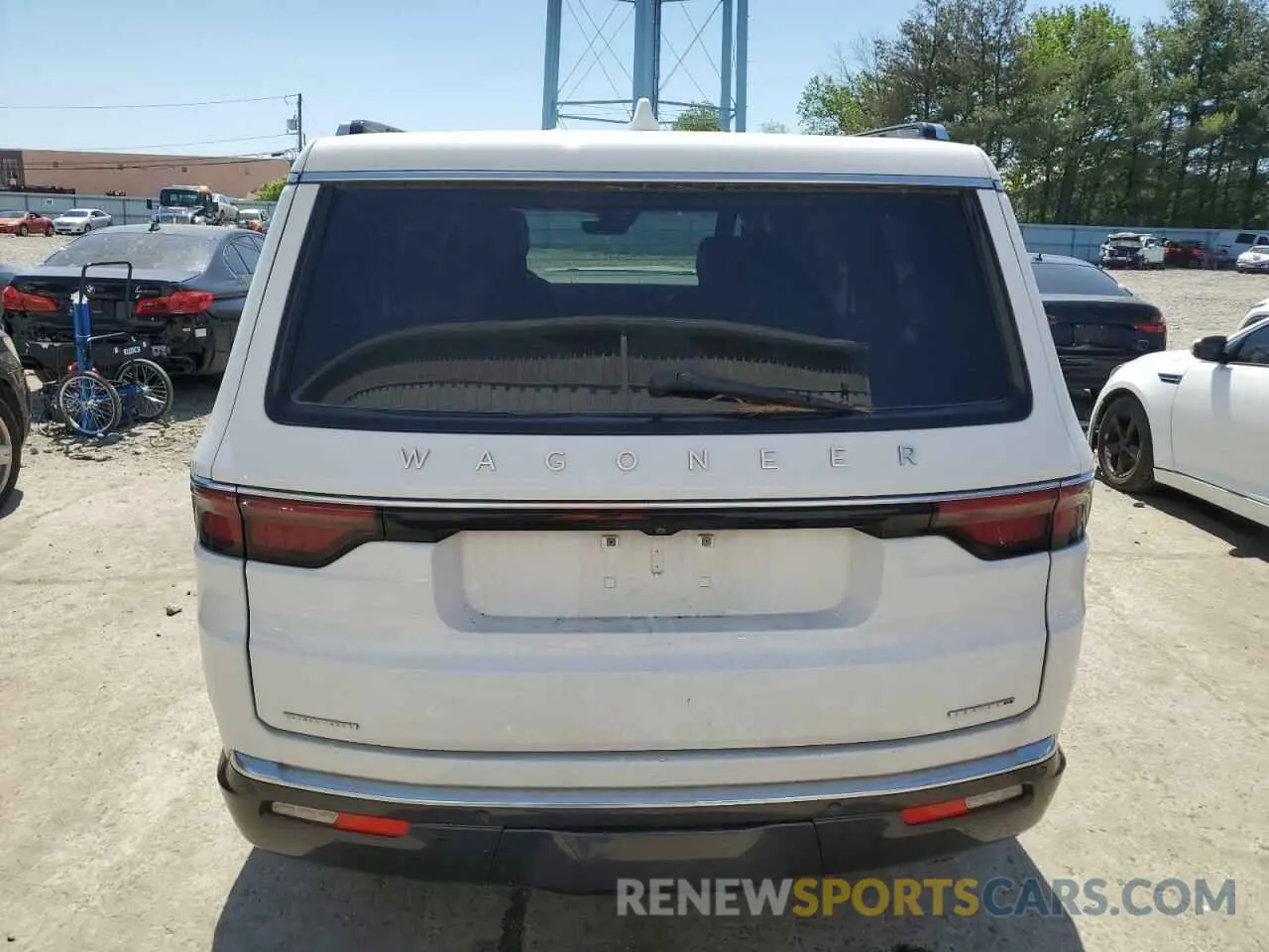 6 Photograph of a damaged car 1C4SJVDT6NS108092 JEEP WAGONEER 2022