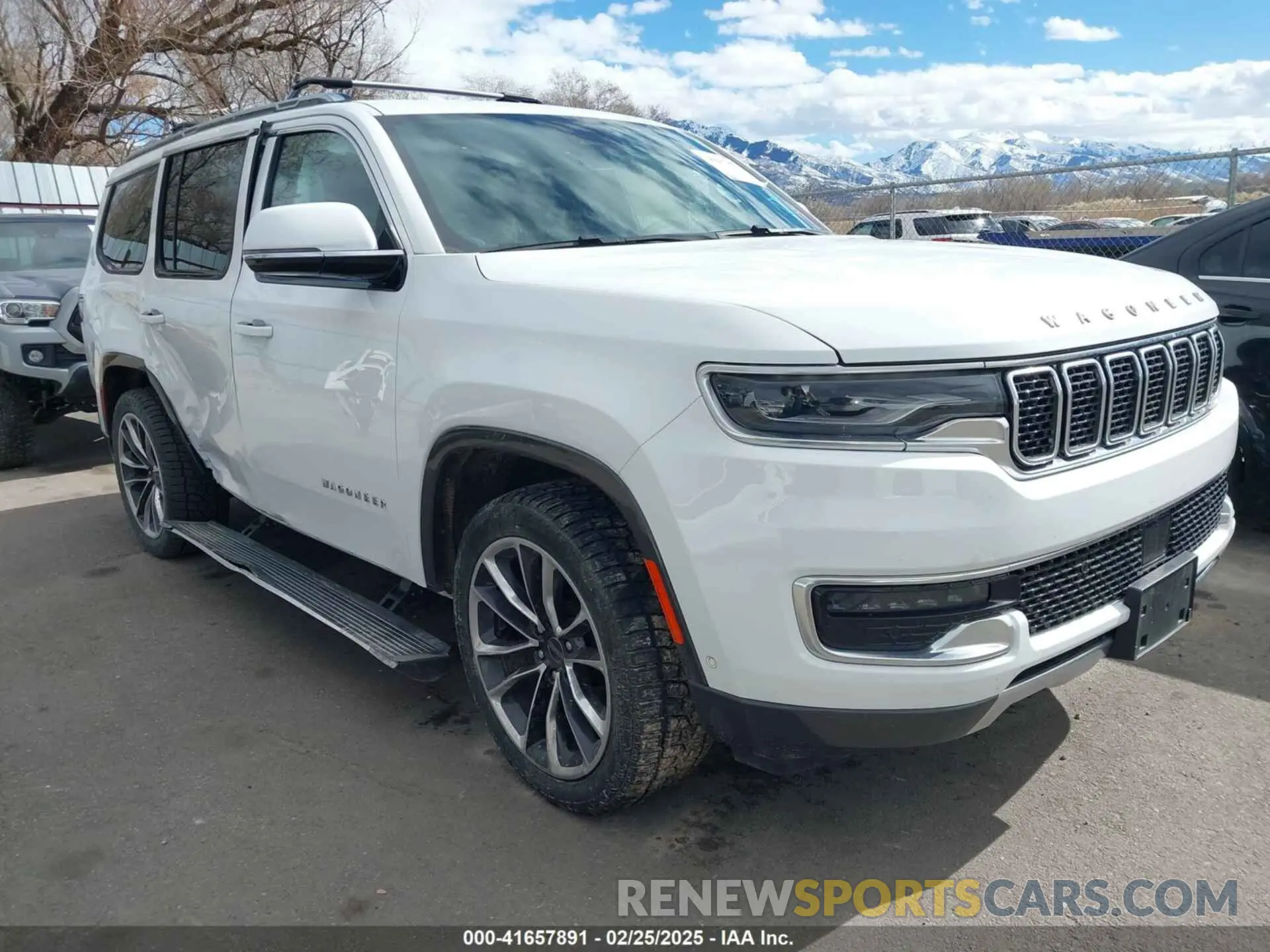 1 Photograph of a damaged car 1C4SJVDT7NS132482 JEEP WAGONEER 2022