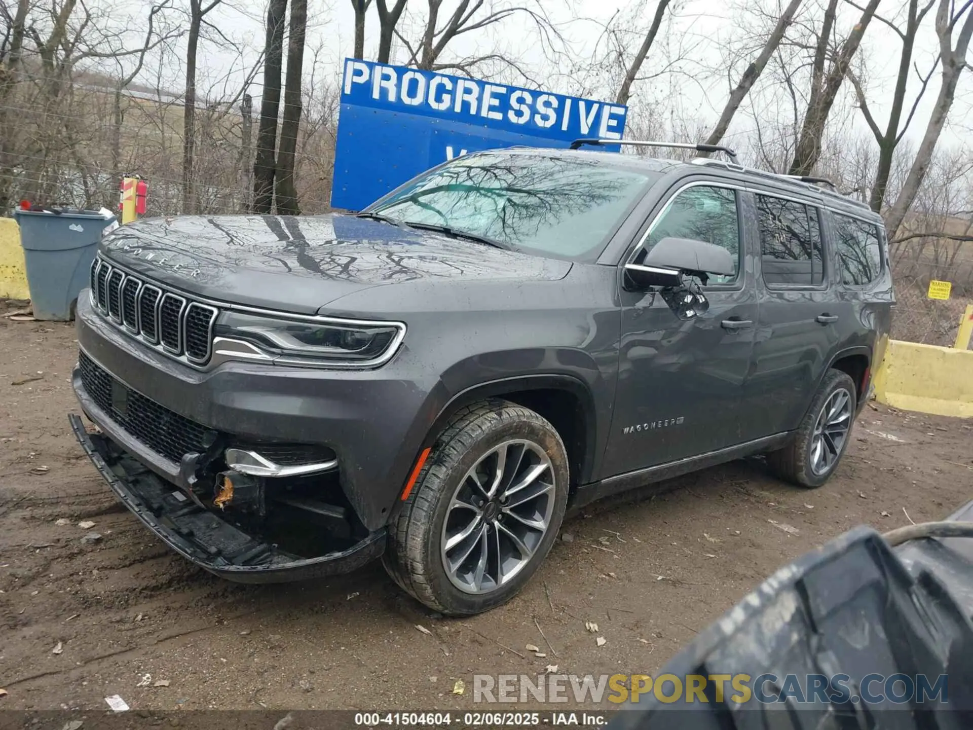 14 Photograph of a damaged car 1C4SJVDT8NS151011 JEEP WAGONEER 2022