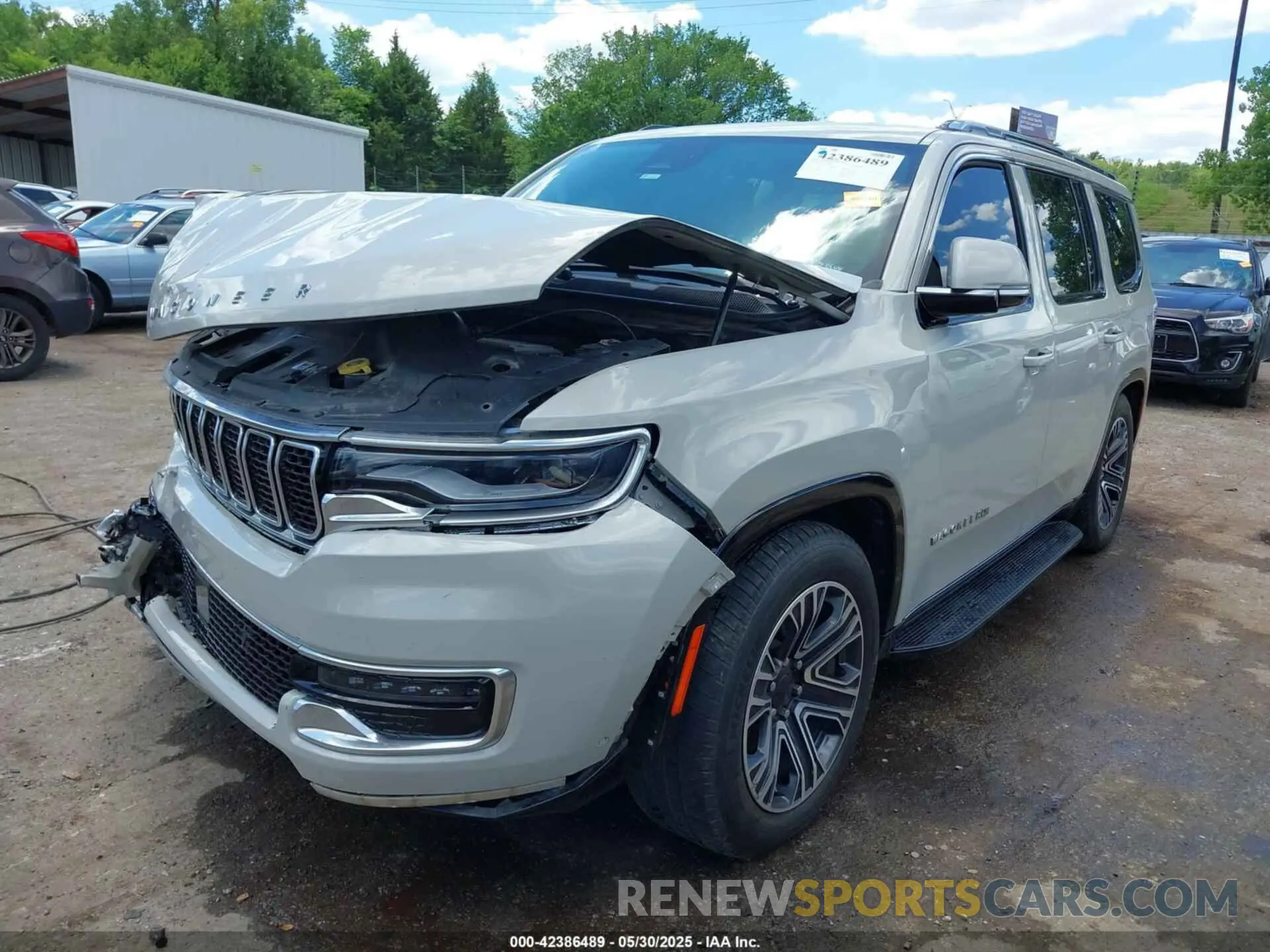 2 Photograph of a damaged car 1C4SJVDT9NS137506 JEEP WAGONEER 2022