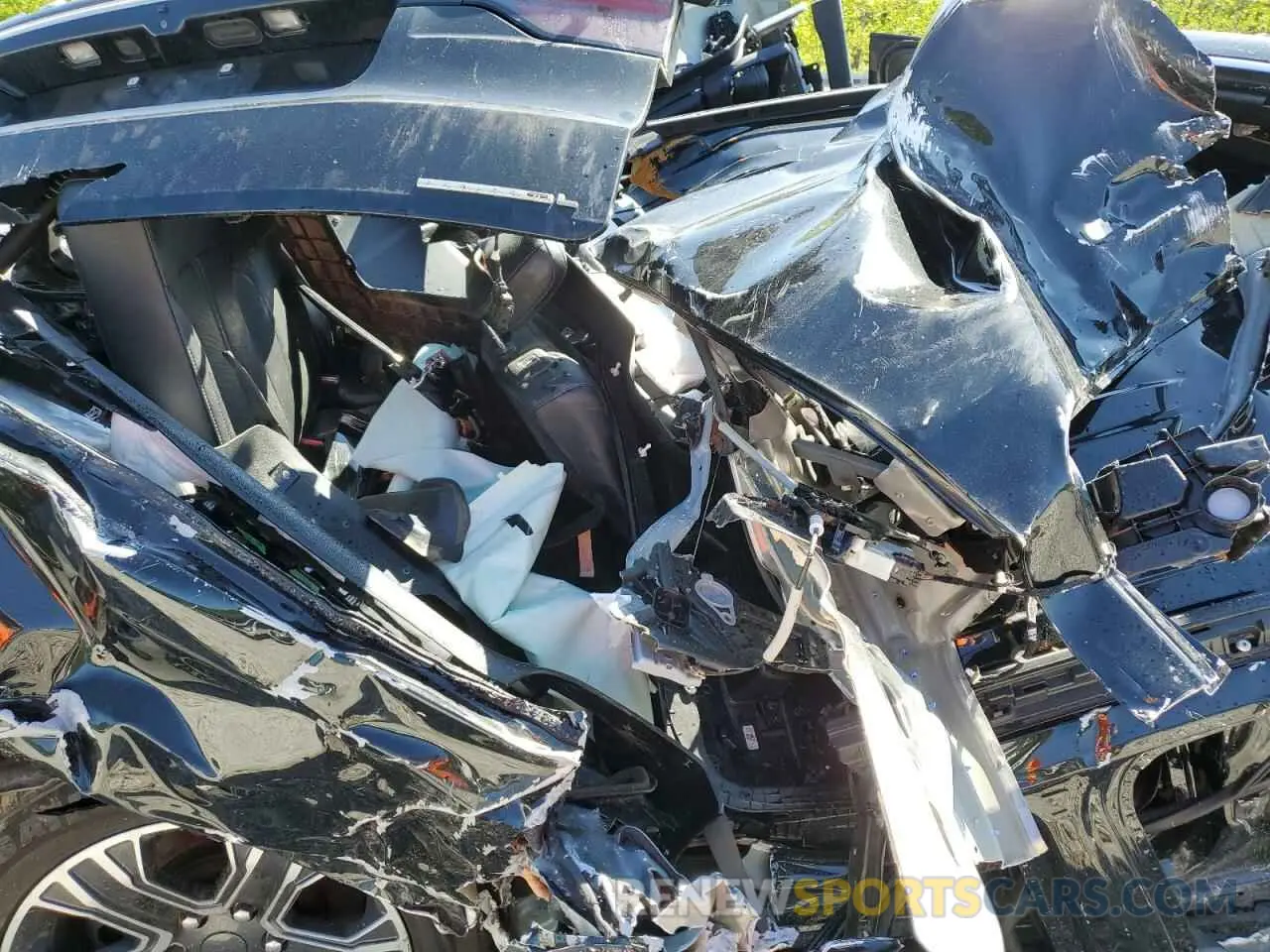 11 Photograph of a damaged car 1C4SJSBPXPS568282 JEEP WAGONEER 2023