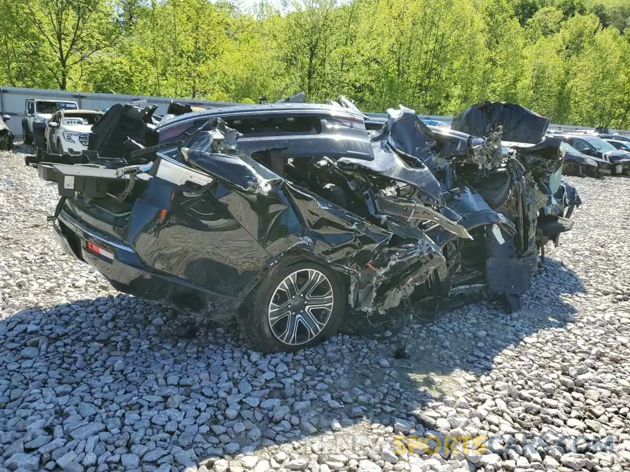 3 Photograph of a damaged car 1C4SJSBPXPS568282 JEEP WAGONEER 2023