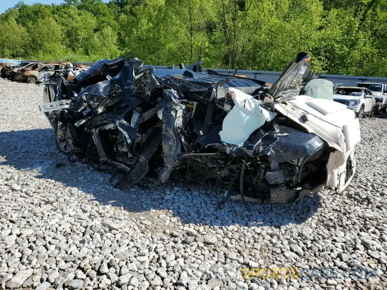 4 Photograph of a damaged car 1C4SJSBPXPS568282 JEEP WAGONEER 2023