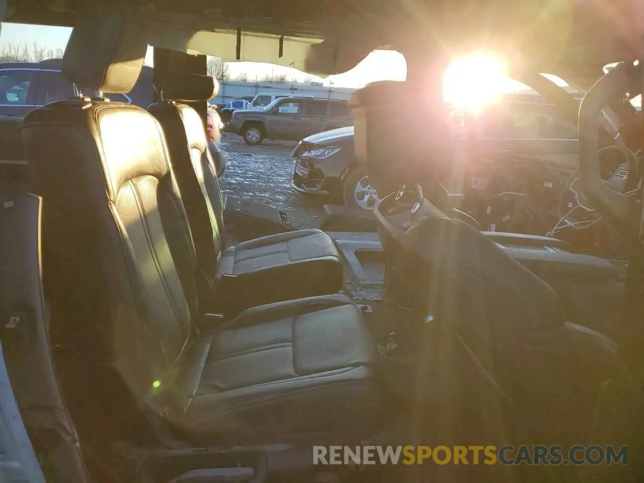 11 Photograph of a damaged car 1C4SJSDP6PS503197 JEEP WAGONEER 2023