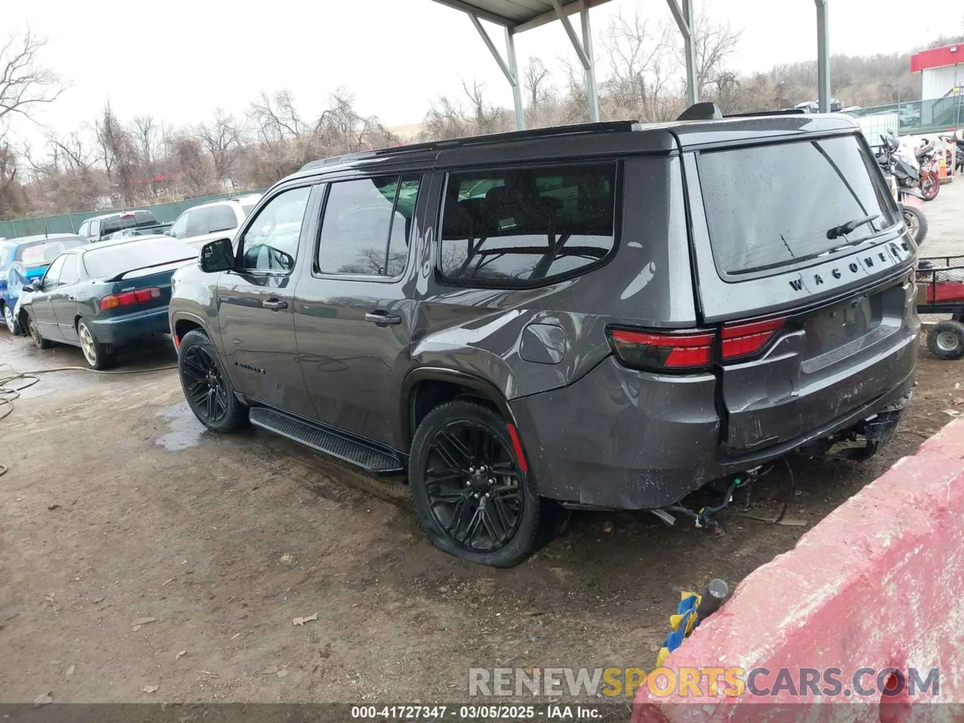 3 Photograph of a damaged car 1C4SJVBP7PS508347 JEEP WAGONEER 2023
