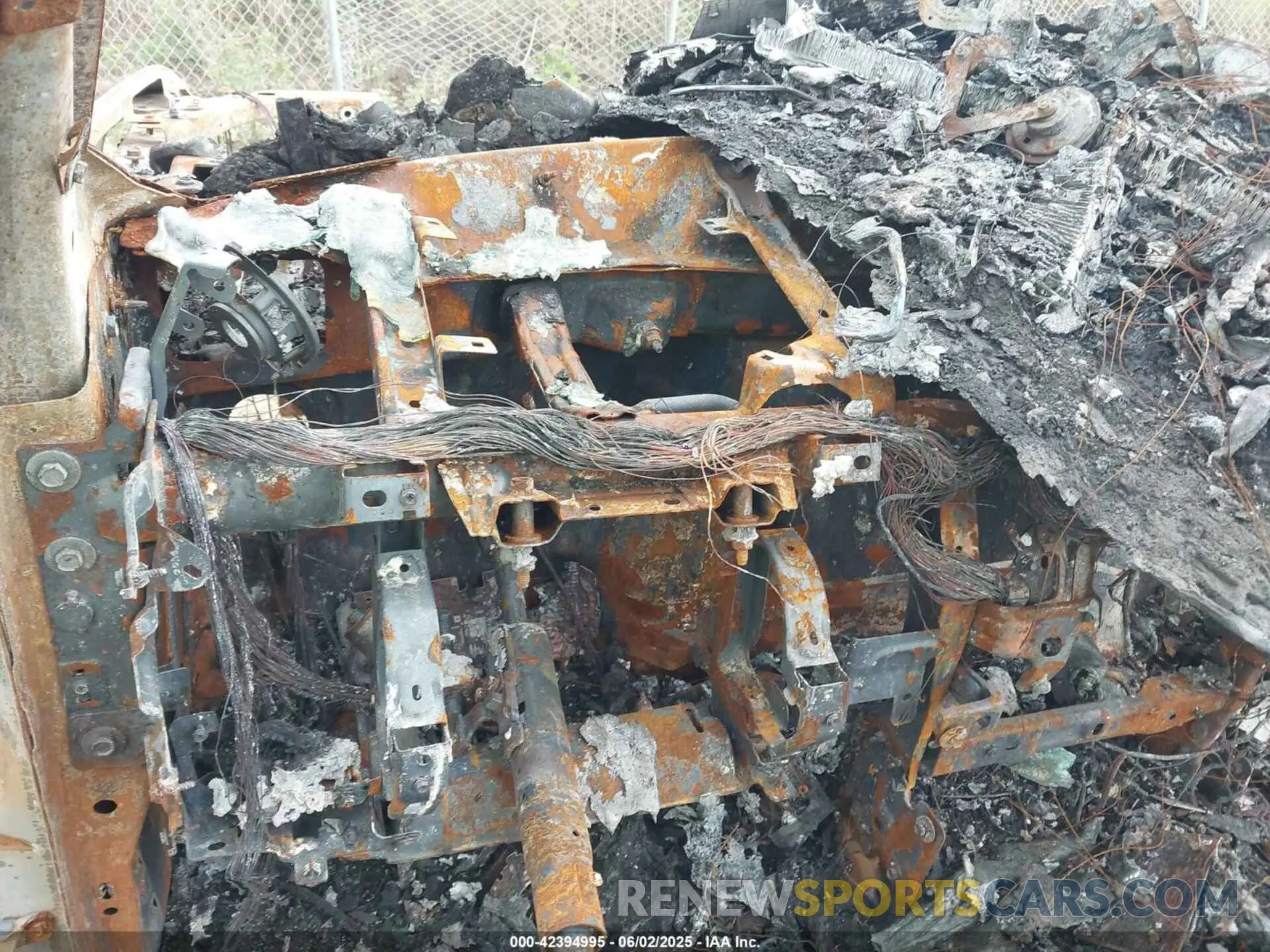 7 Photograph of a damaged car 1C4SJUAP7RS160158 JEEP WAGONEER 2024