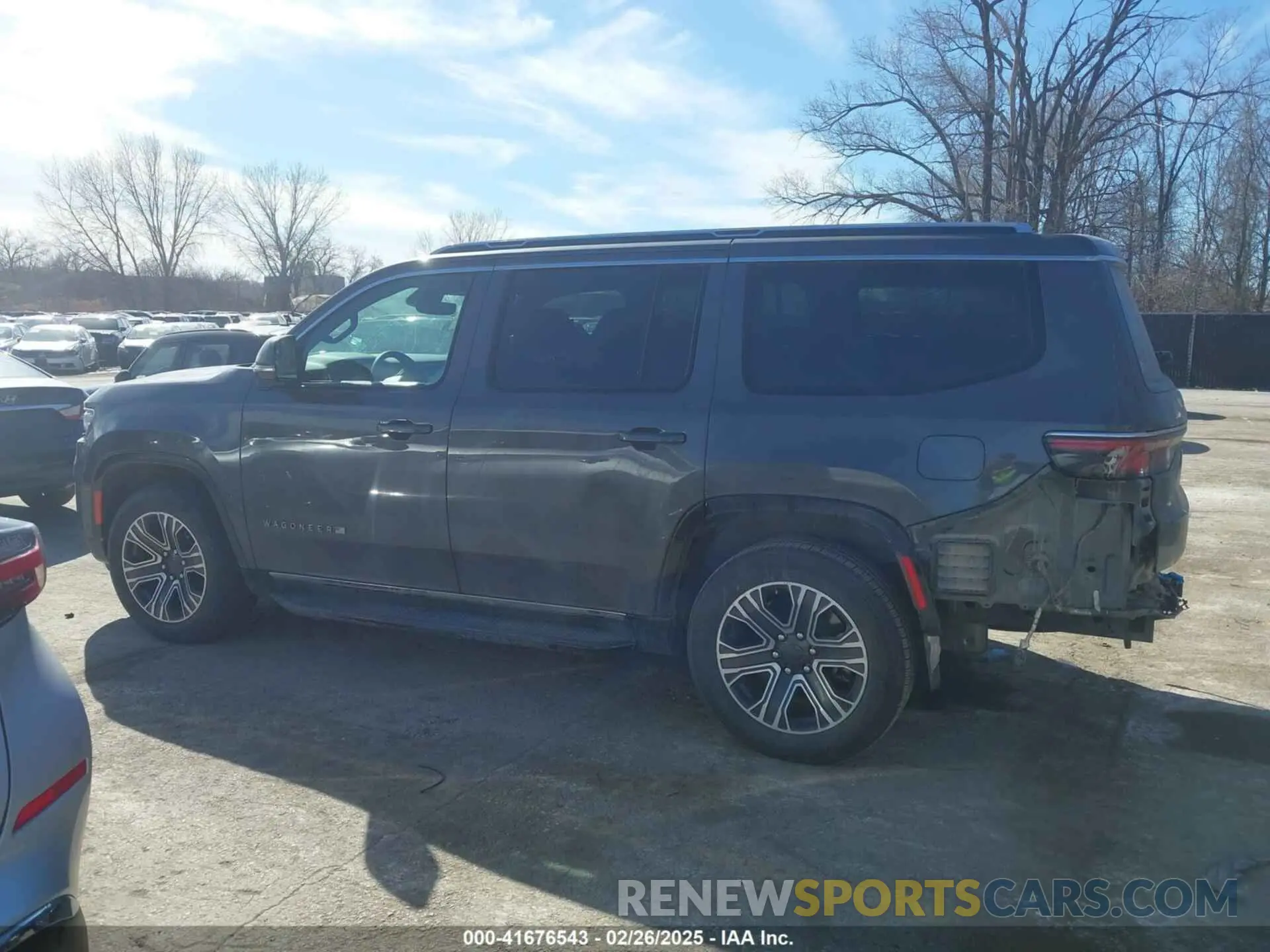 15 Photograph of a damaged car 1C4SJUBP3RS137572 JEEP WAGONEER 2024