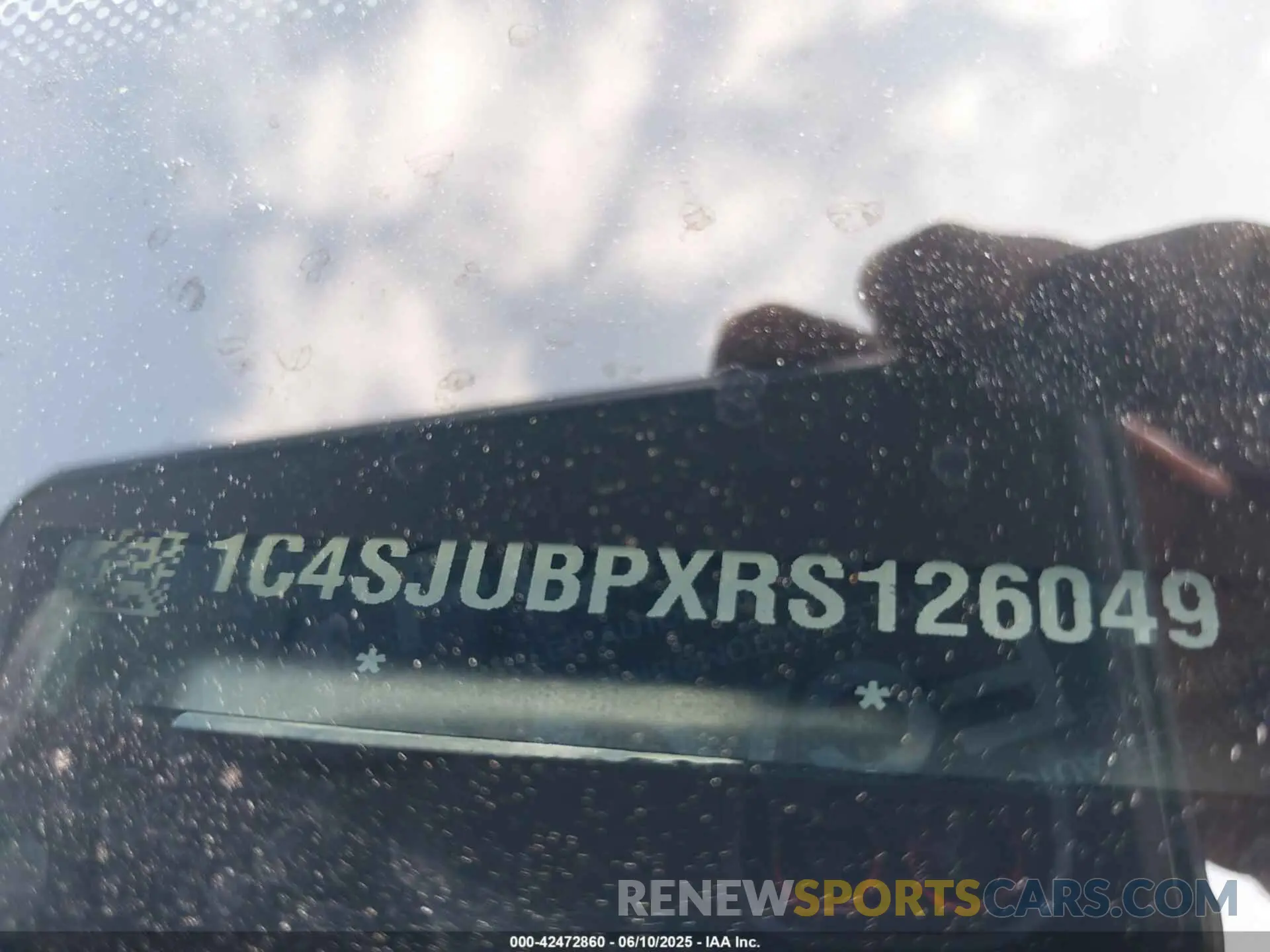 9 Photograph of a damaged car 1C4SJUBPXRS126049 JEEP WAGONEER 2024