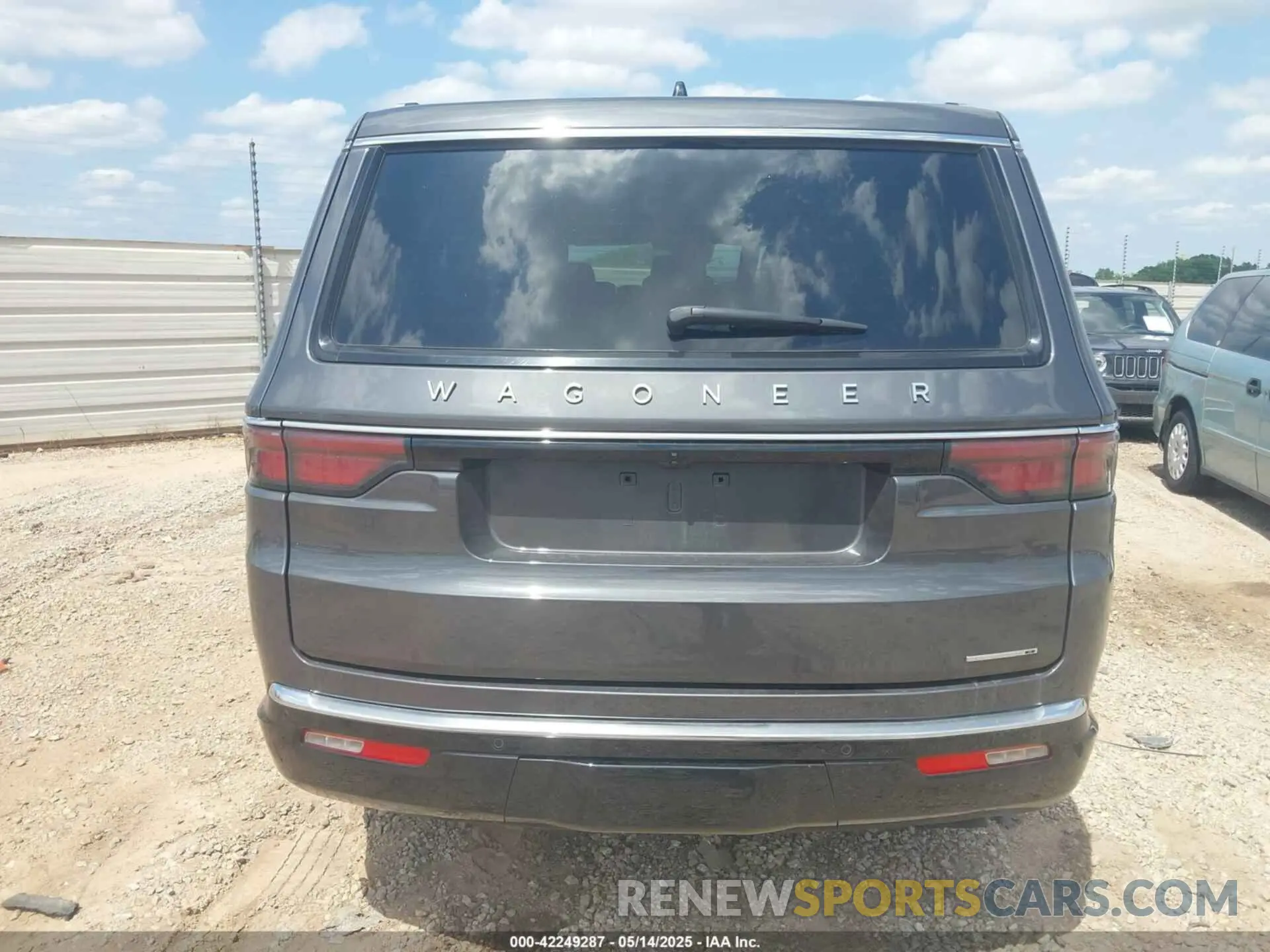 16 Photograph of a damaged car 1C4SJVBP1RS132862 JEEP WAGONEER 2024