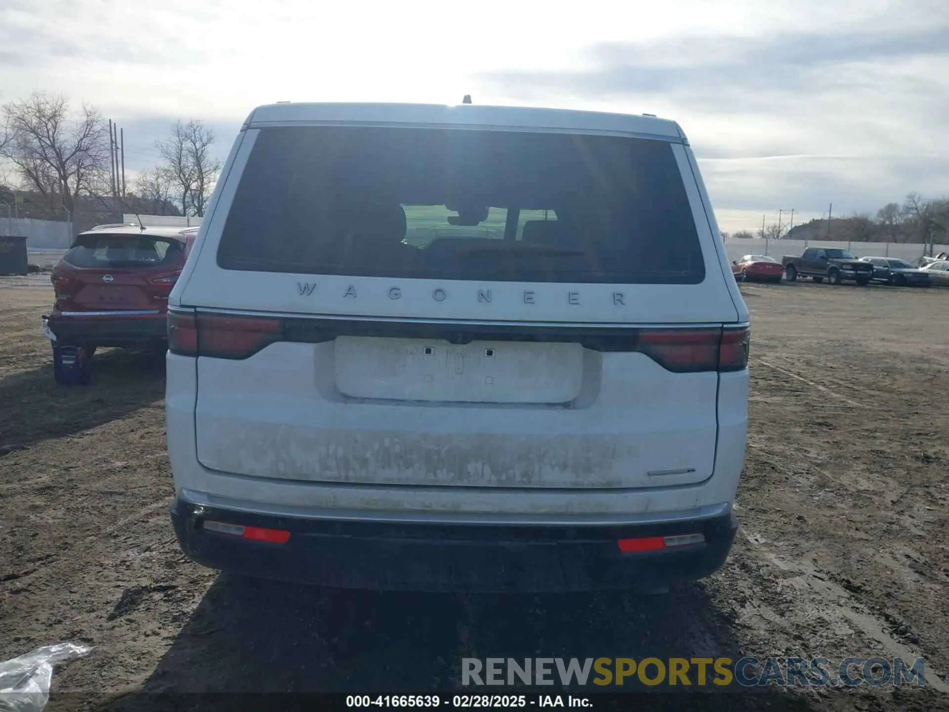 17 Photograph of a damaged car 1C4SJVBP5RS172815 JEEP WAGONEER 2024