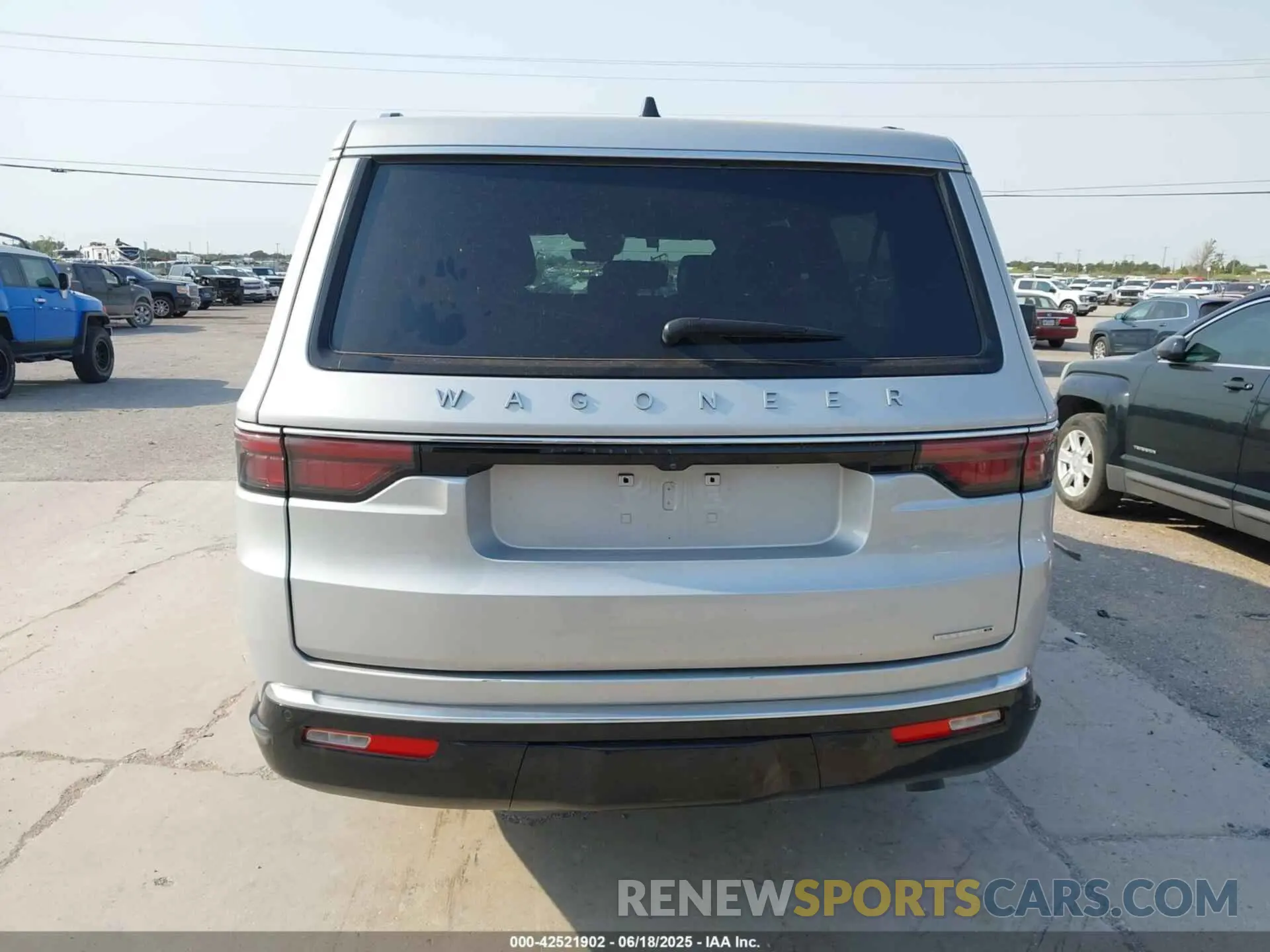 16 Photograph of a damaged car 1C4SJSBP2RS175525 JEEP WAGONEER L 2024