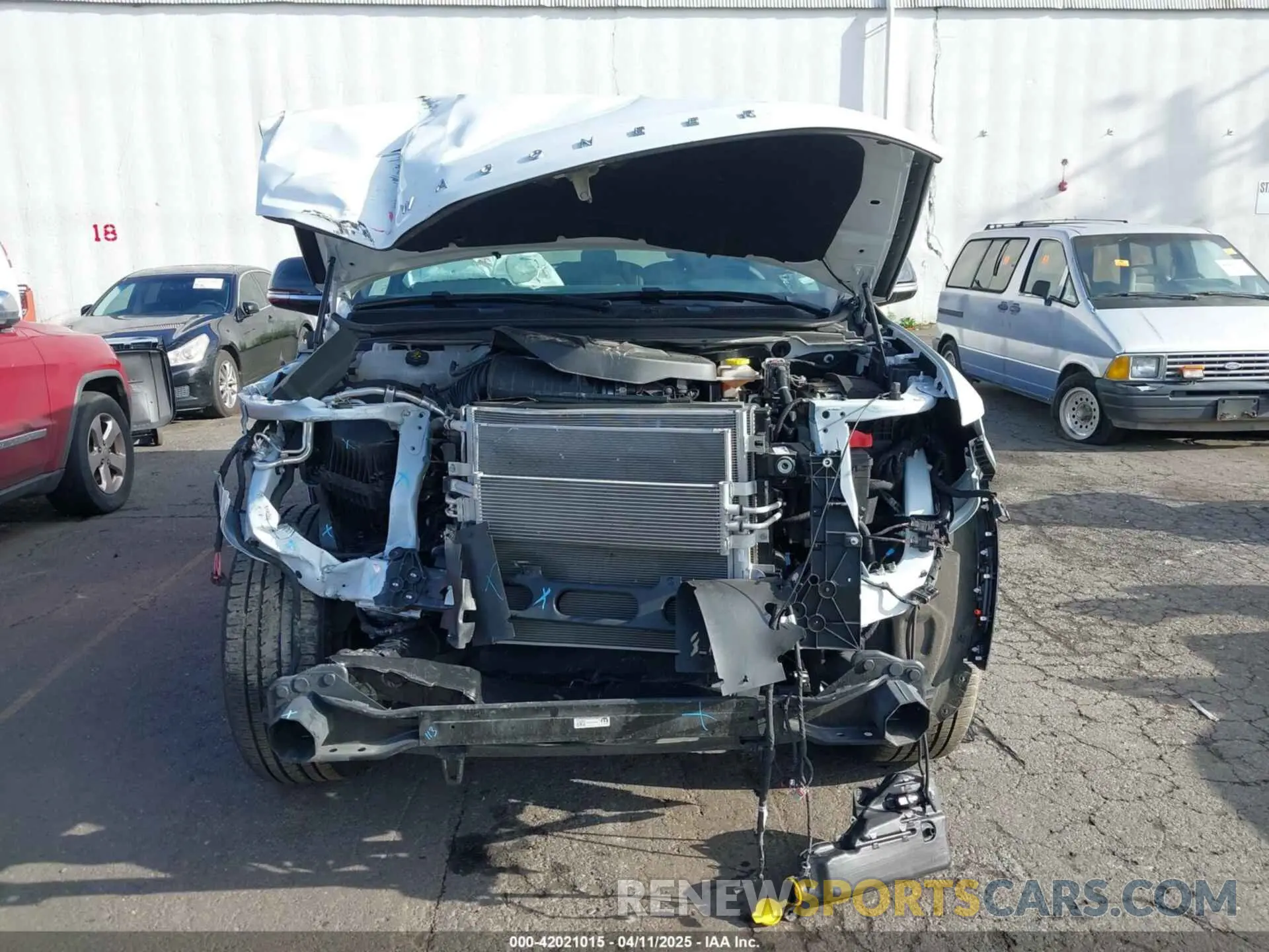 12 Photograph of a damaged car 1C4SJSBP9RS175246 JEEP WAGONEER L 2024