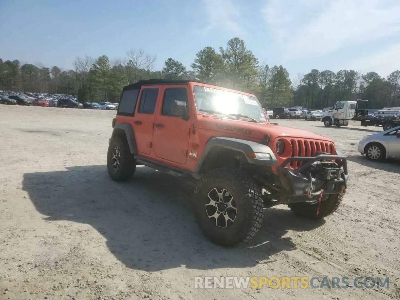 4 Photograph of a damaged car 1C4HJXDN9JW324495 JEEP WRANGLER 2018