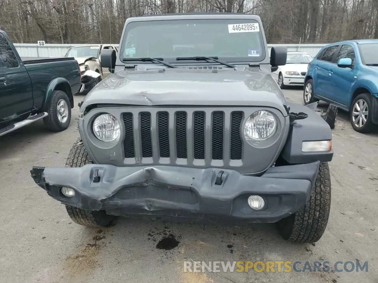 5 Photograph of a damaged car 1C4GJXAG3KW571630 JEEP WRANGLER 2019