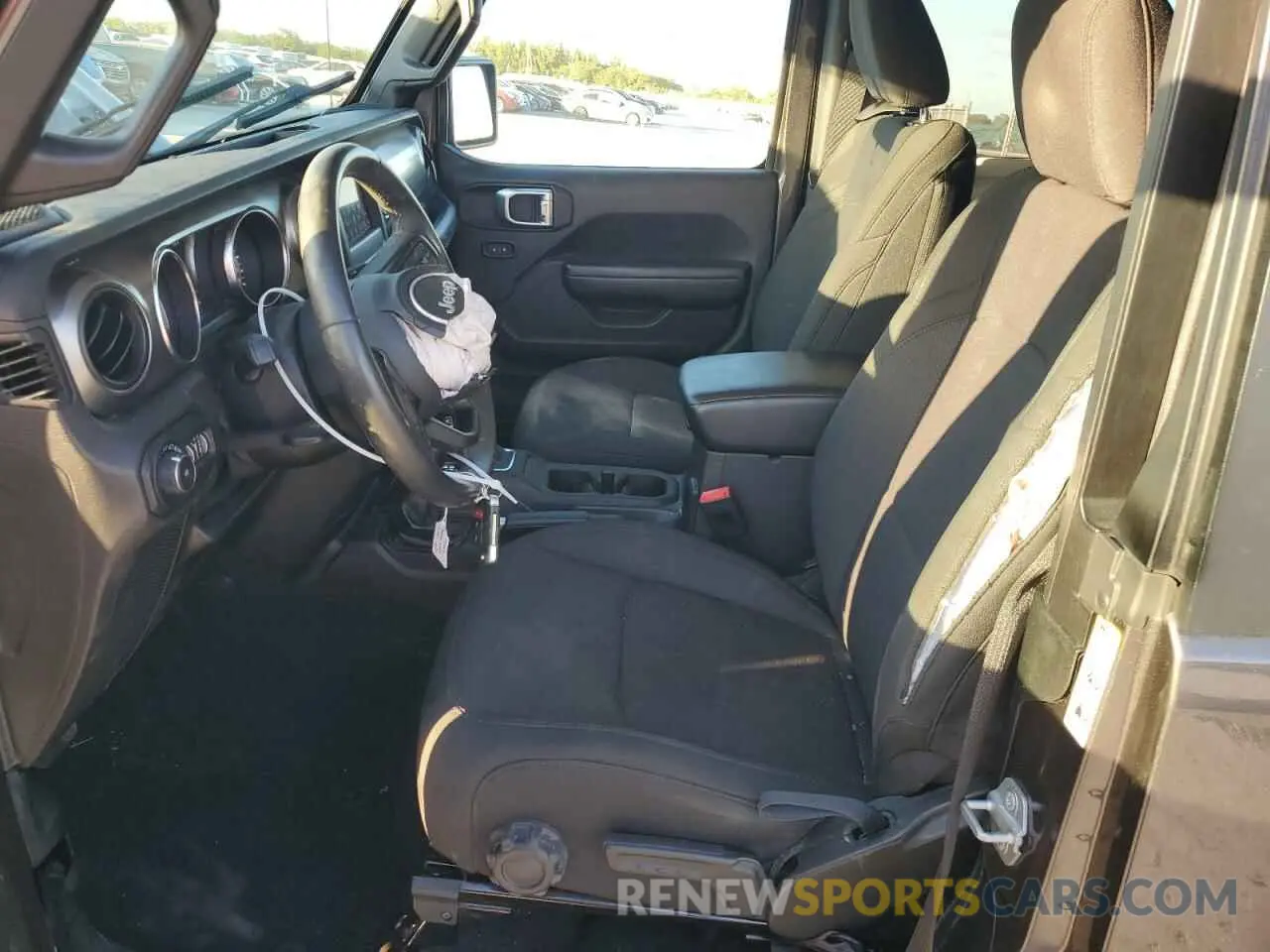 7 Photograph of a damaged car 1C4GJXAG3KW664311 JEEP WRANGLER 2019