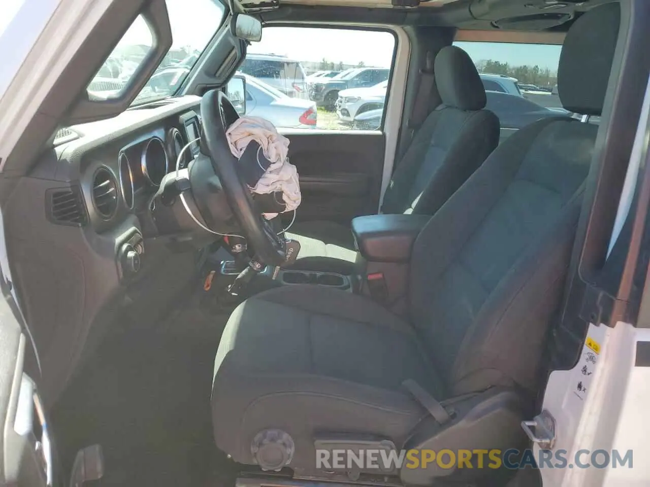 7 Photograph of a damaged car 1C4GJXAG4KW558031 JEEP WRANGLER 2019