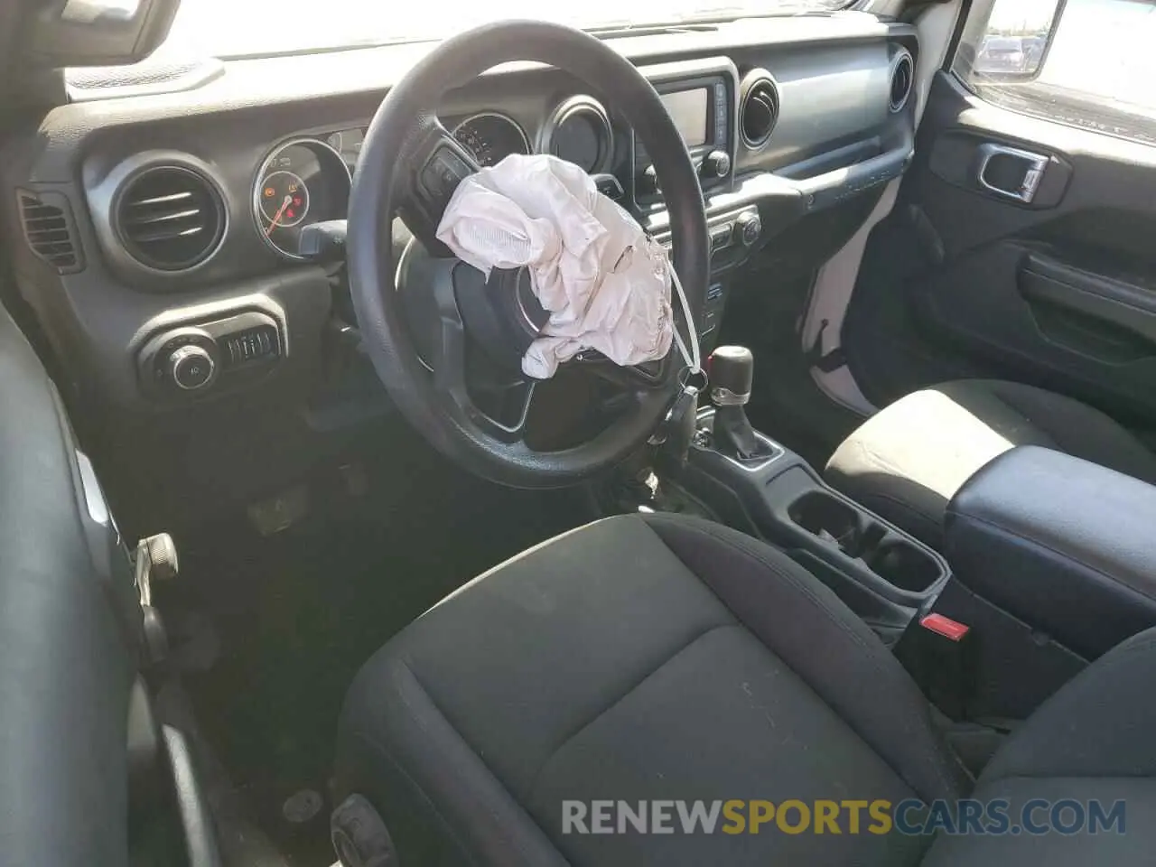 8 Photograph of a damaged car 1C4GJXAG4KW558031 JEEP WRANGLER 2019