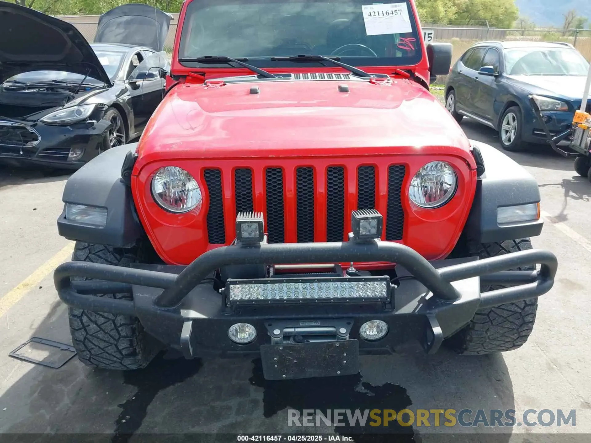 13 Photograph of a damaged car 1C4GJXAG4KW652569 JEEP WRANGLER 2019