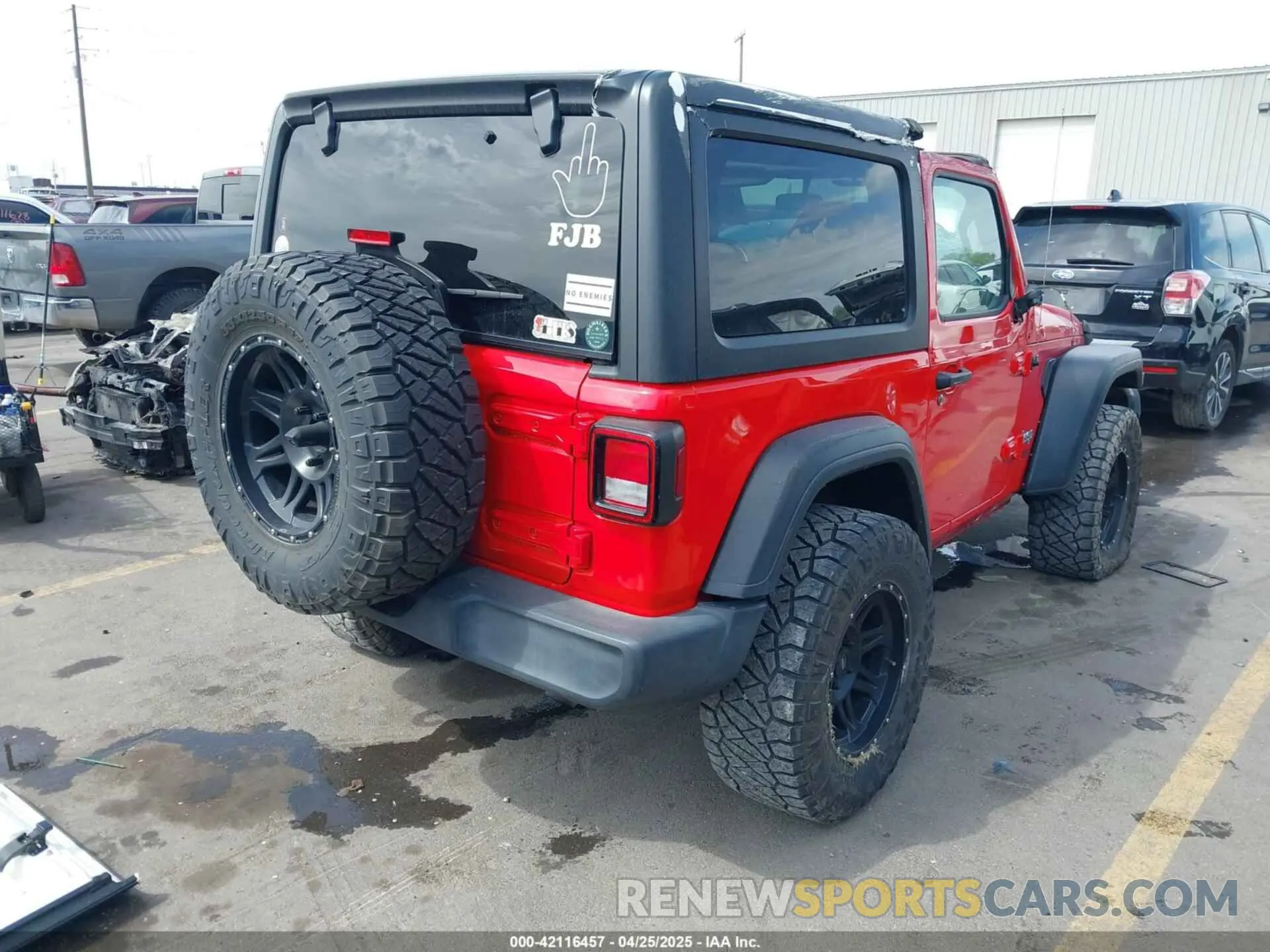 4 Photograph of a damaged car 1C4GJXAG4KW652569 JEEP WRANGLER 2019