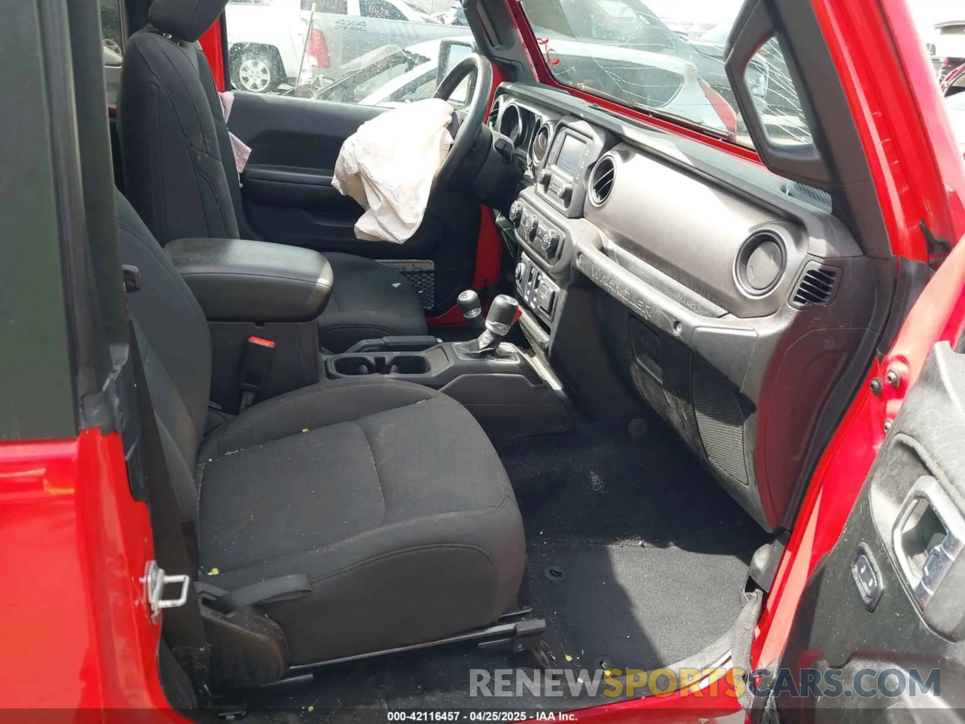 5 Photograph of a damaged car 1C4GJXAG4KW652569 JEEP WRANGLER 2019