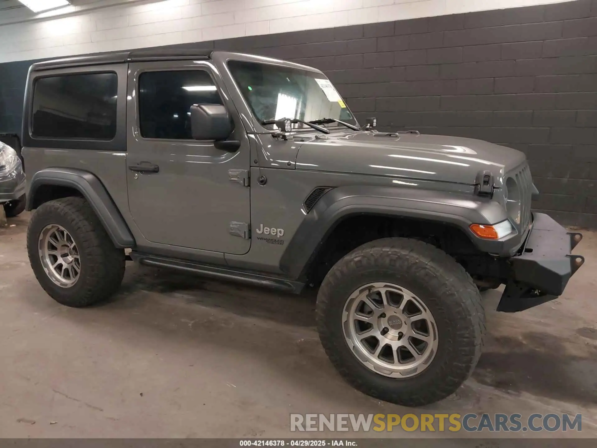 1 Photograph of a damaged car 1C4GJXAN4KW545438 JEEP WRANGLER 2019