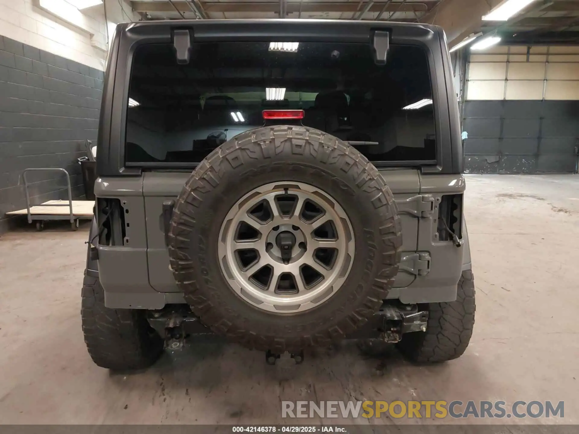 6 Photograph of a damaged car 1C4GJXAN4KW545438 JEEP WRANGLER 2019
