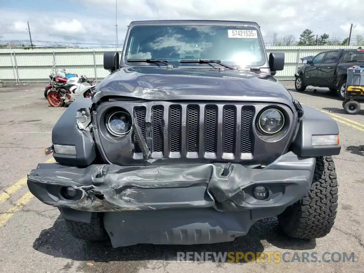 5 Photograph of a damaged car 1C4HJXAN2KW609433 JEEP WRANGLER 2019
