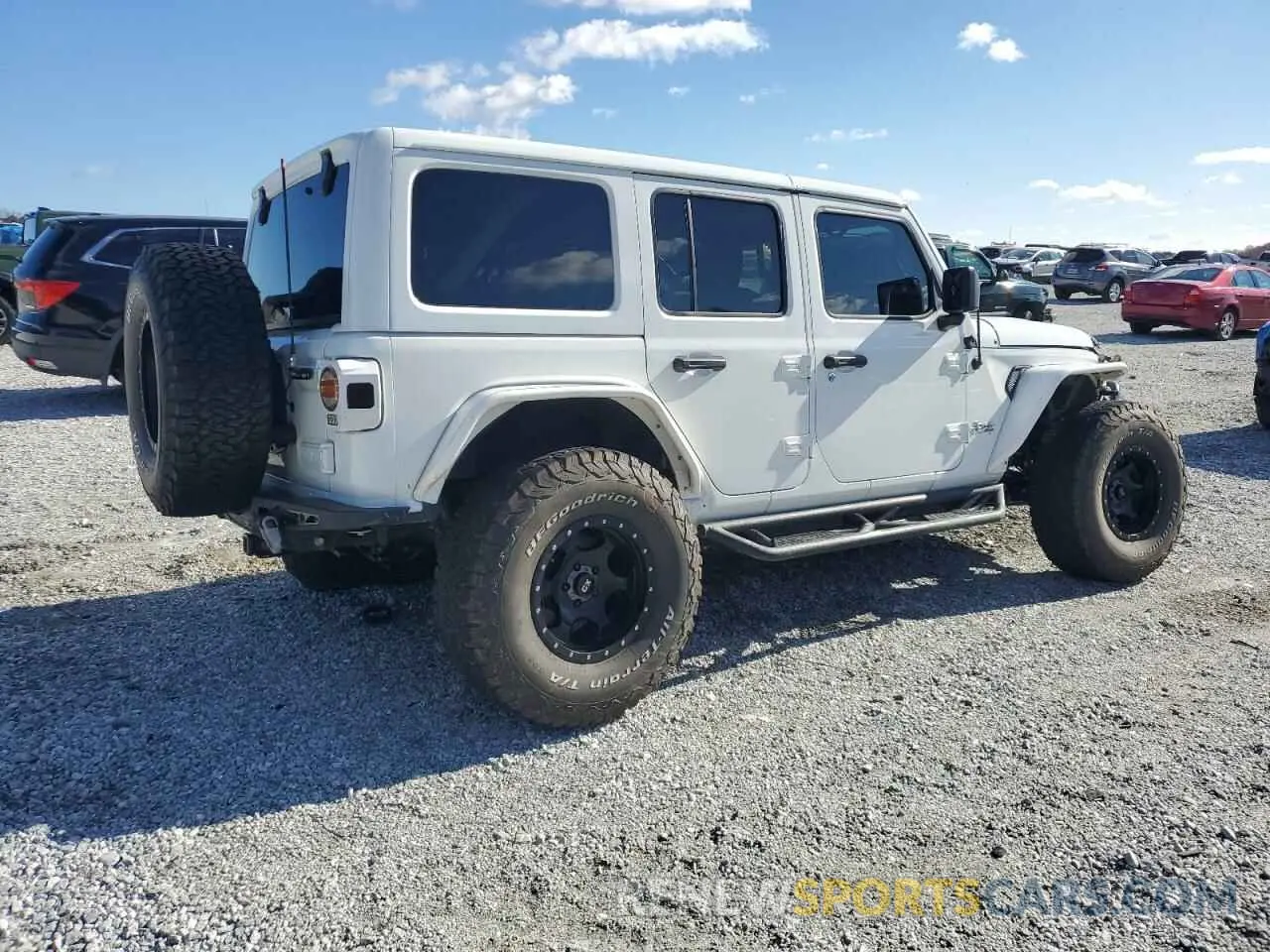3 Photograph of a damaged car 1C4HJXDG0KW573061 JEEP WRANGLER 2019