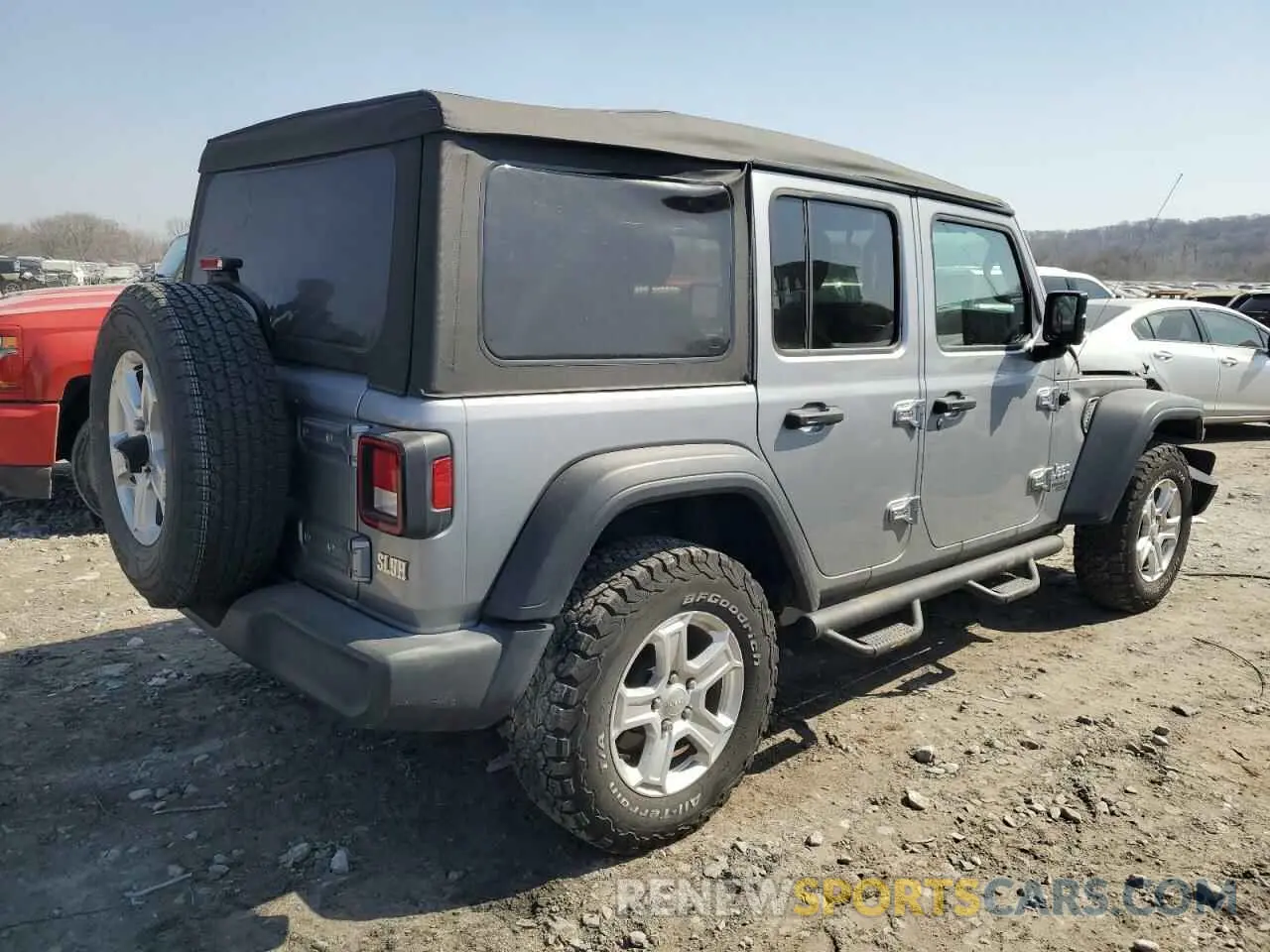 3 Photograph of a damaged car 1C4HJXDG0KW609203 JEEP WRANGLER 2019