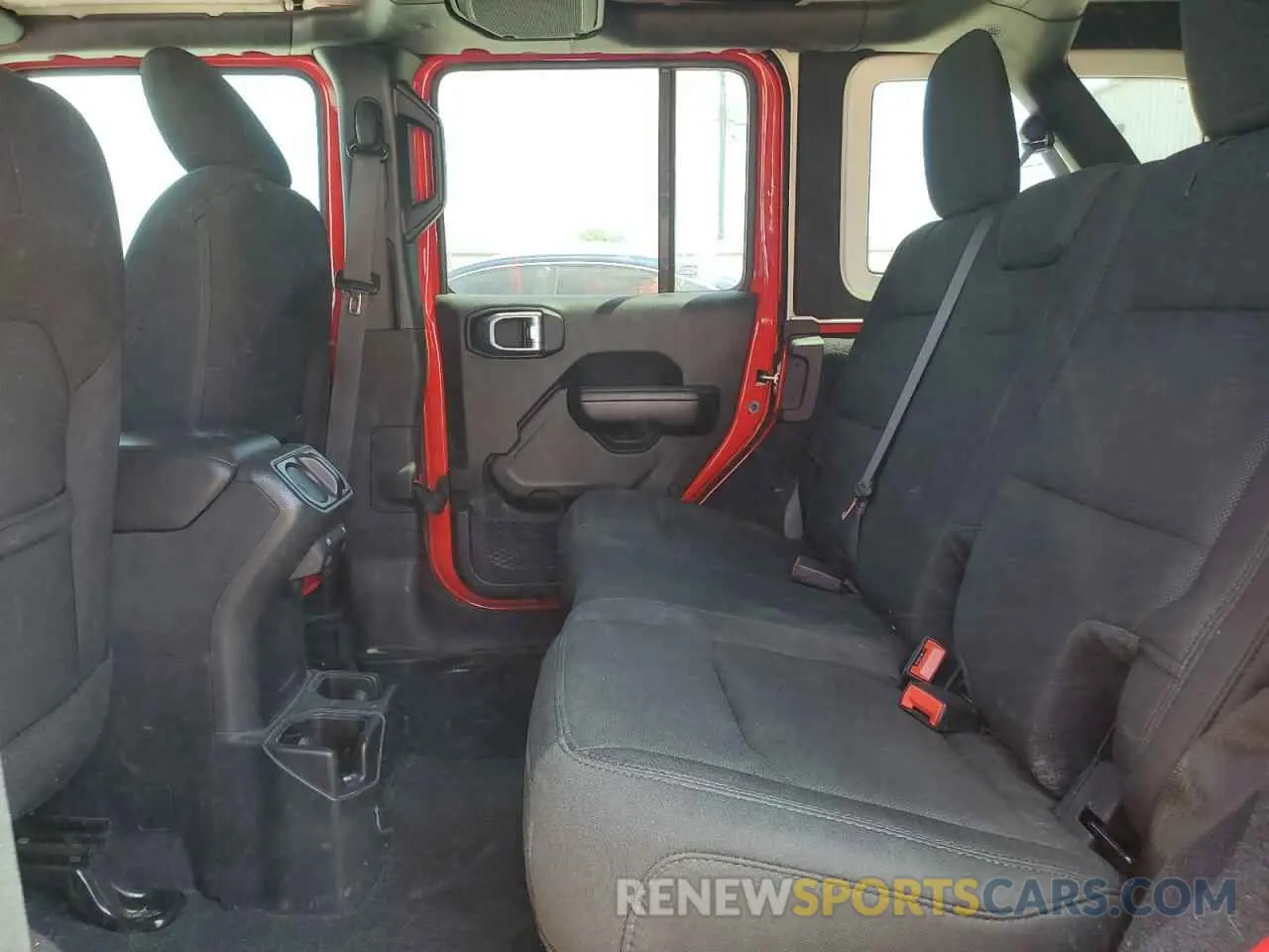 12 Photograph of a damaged car 1C4HJXDG0KW650818 JEEP WRANGLER 2019