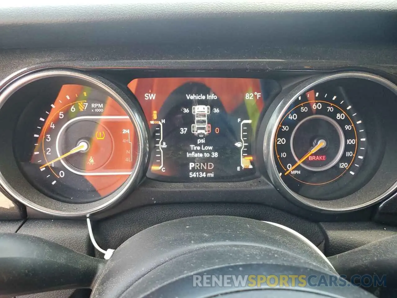 9 Photograph of a damaged car 1C4HJXDG0KW650818 JEEP WRANGLER 2019