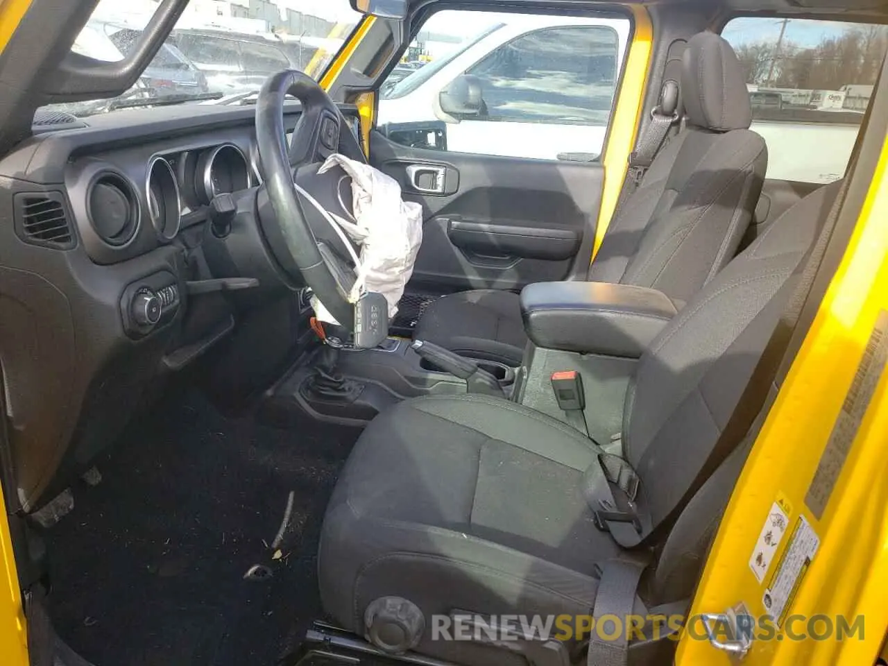 7 Photograph of a damaged car 1C4HJXDG1KW579578 JEEP WRANGLER 2019