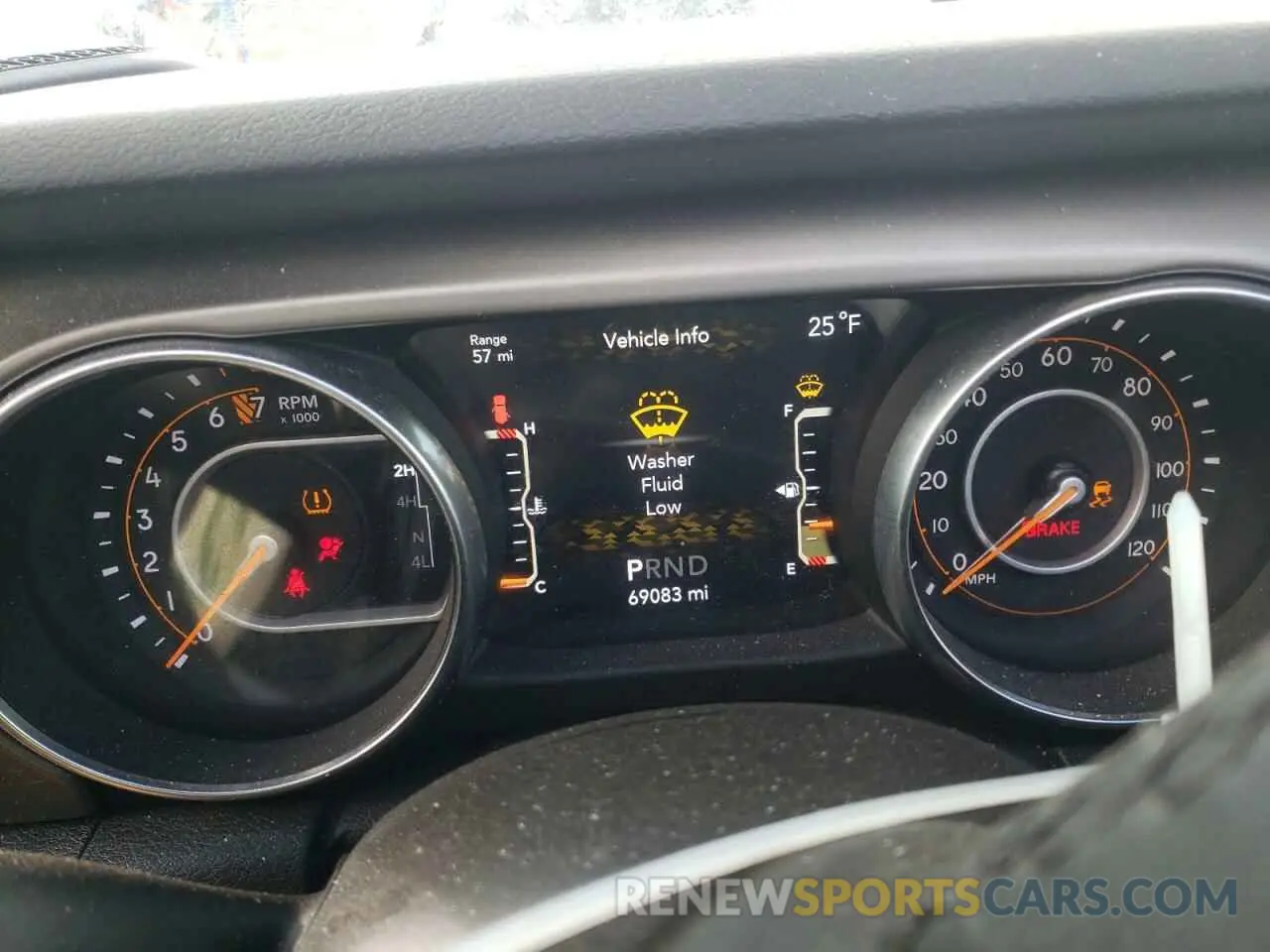 9 Photograph of a damaged car 1C4HJXDG1KW579578 JEEP WRANGLER 2019