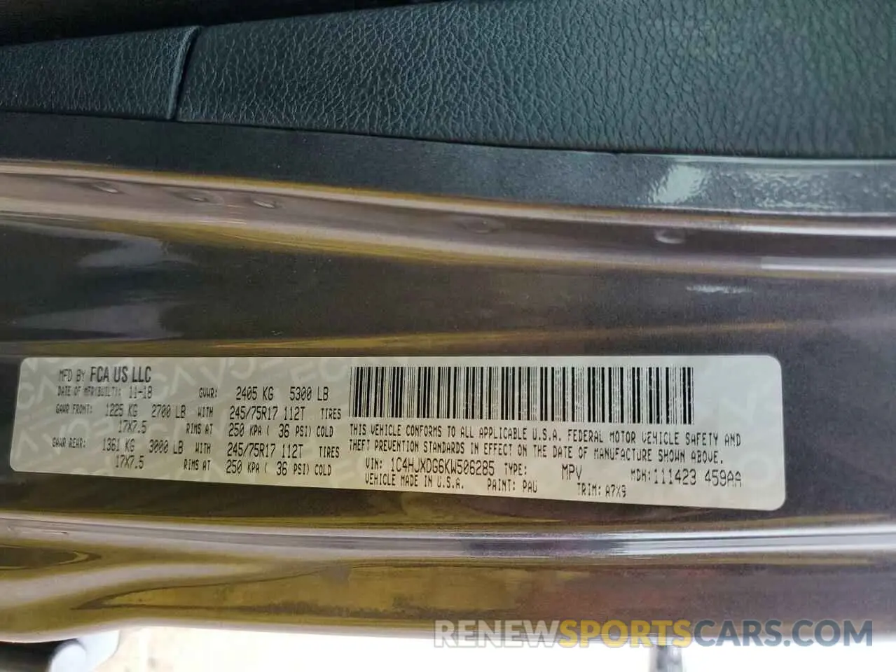 13 Photograph of a damaged car 1C4HJXDG6KW506285 JEEP WRANGLER 2019