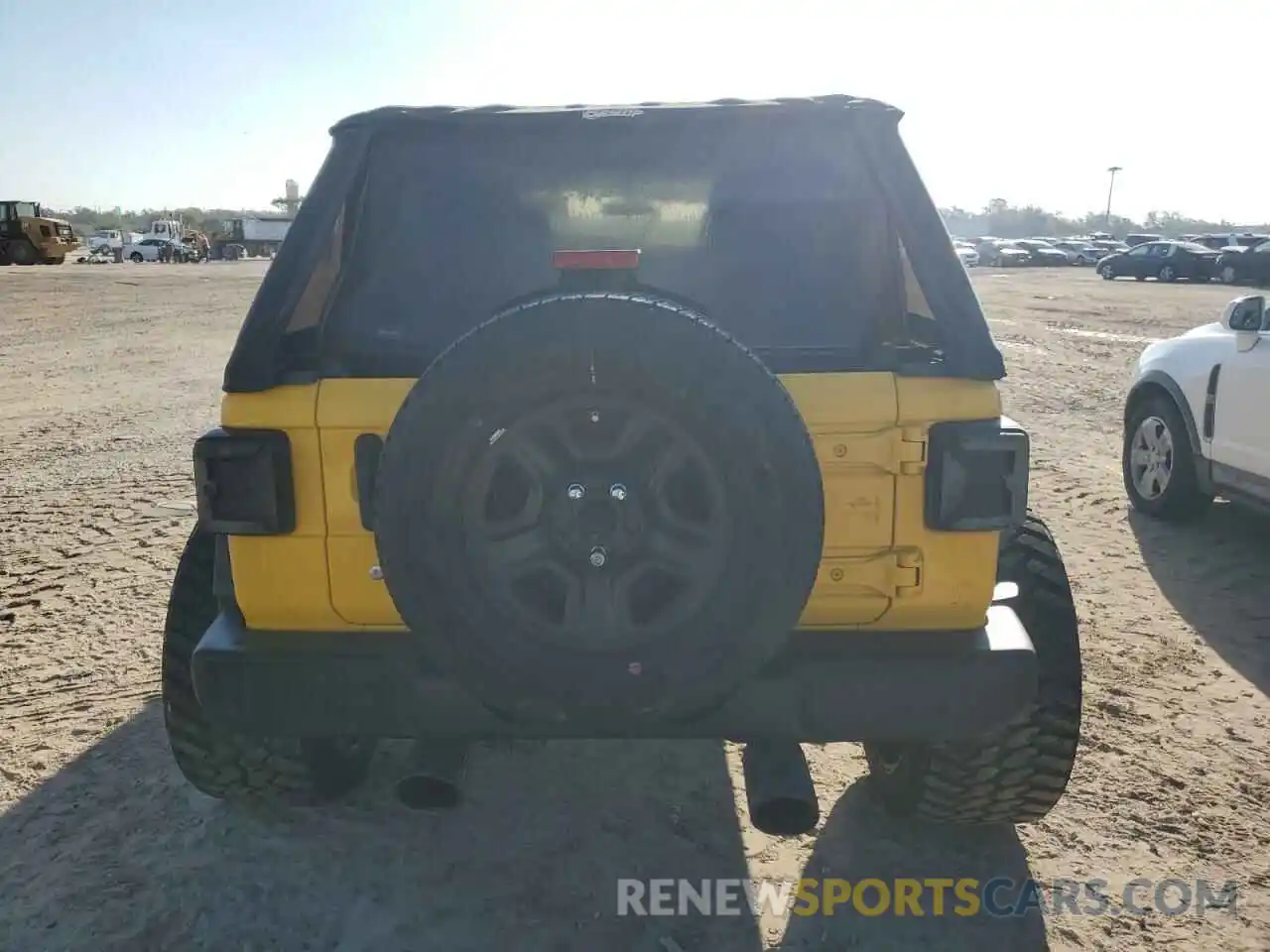 6 Photograph of a damaged car 1C4HJXDG6KW560203 JEEP WRANGLER 2019