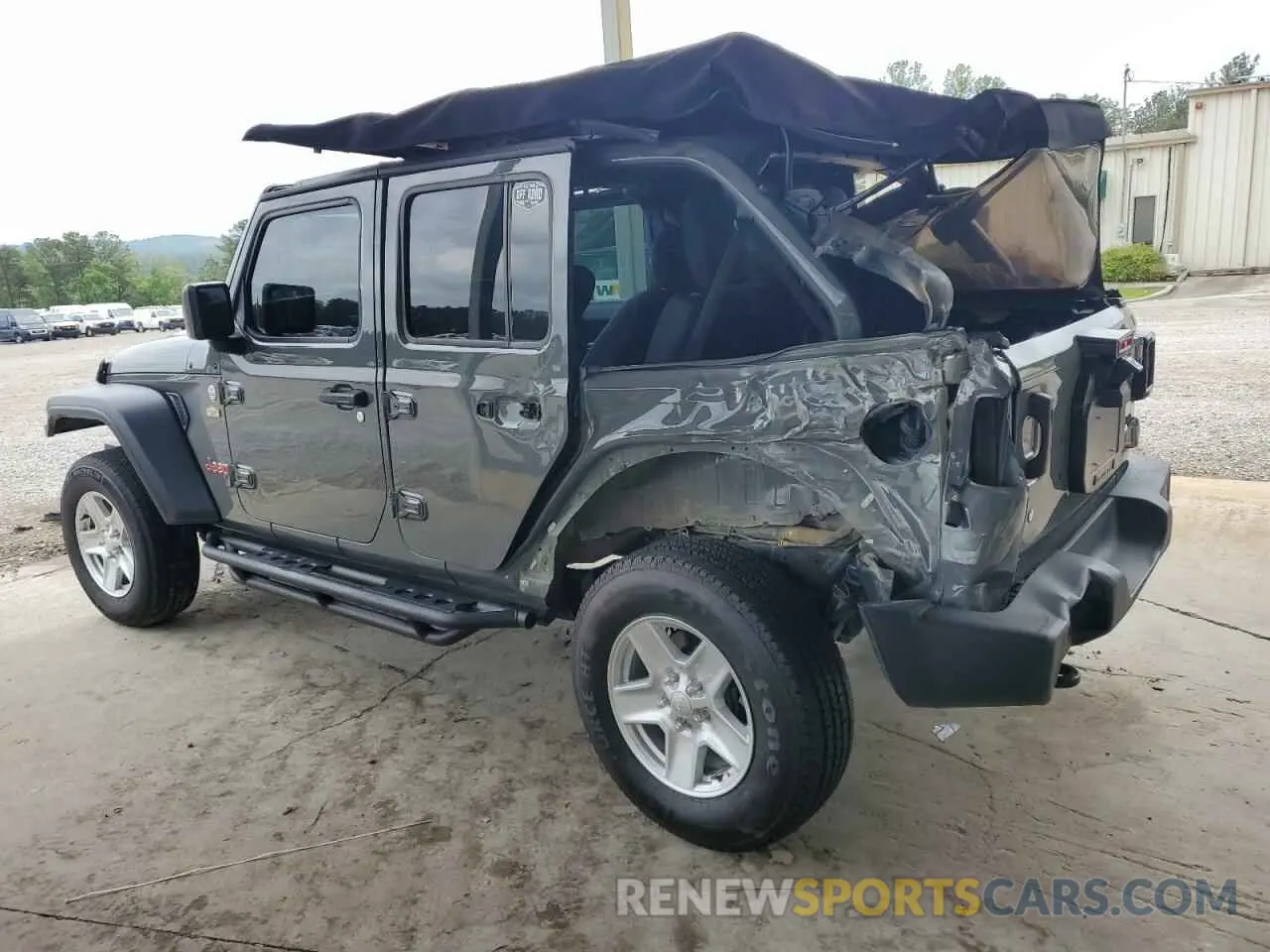 2 Photograph of a damaged car 1C4HJXDG6KW585358 JEEP WRANGLER 2019