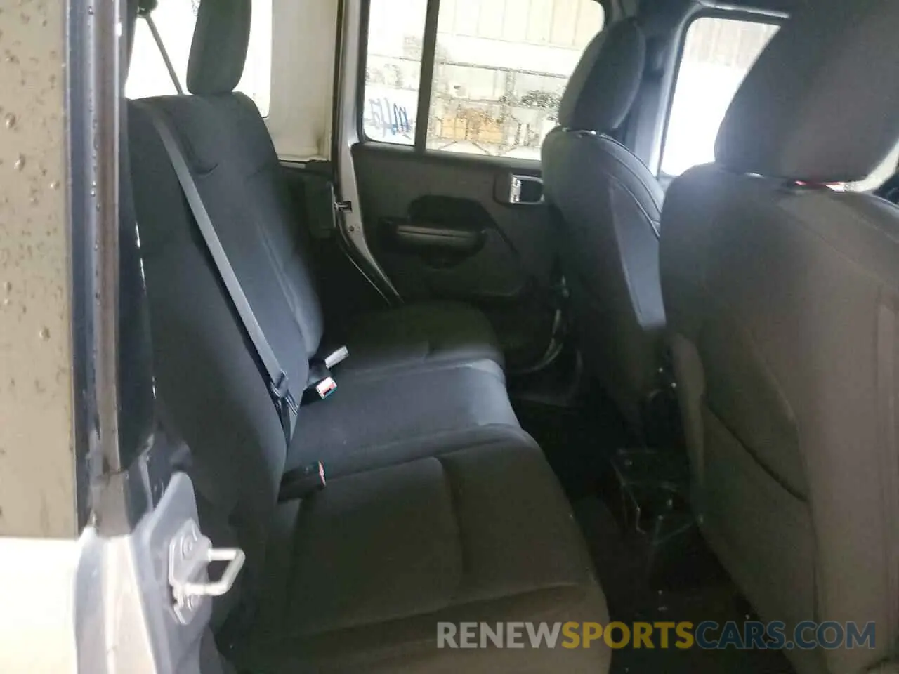 10 Photograph of a damaged car 1C4HJXDG7KW536265 JEEP WRANGLER 2019