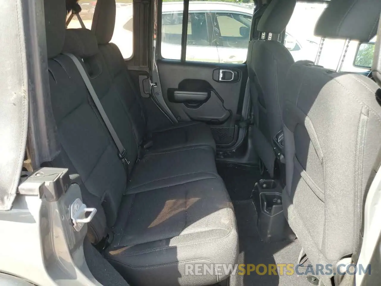 11 Photograph of a damaged car 1C4HJXDG7KW603821 JEEP WRANGLER 2019