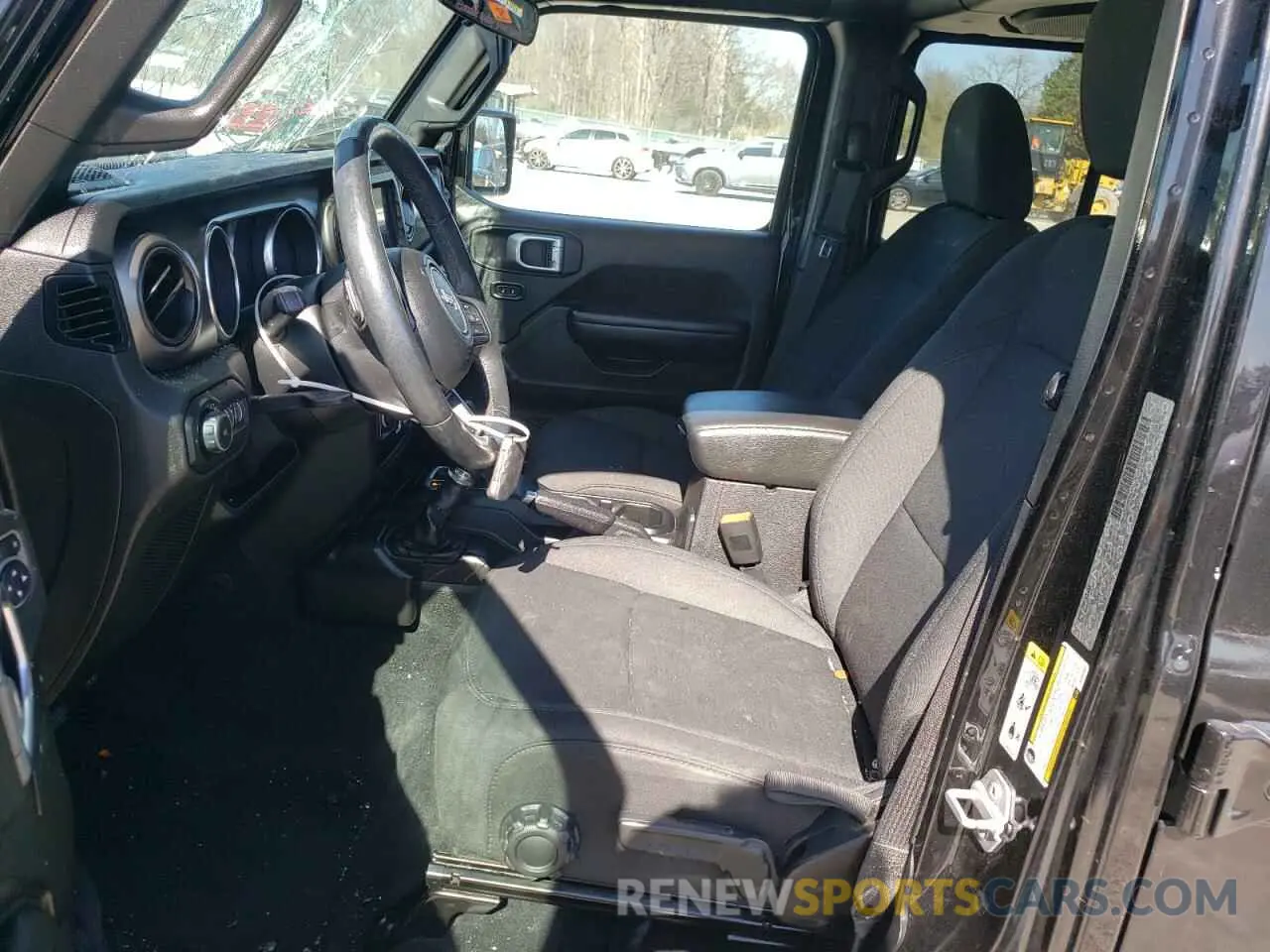 7 Photograph of a damaged car 1C4HJXDG8KW533603 JEEP WRANGLER 2019