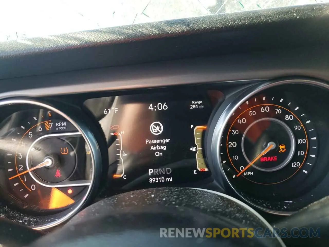 9 Photograph of a damaged car 1C4HJXDG8KW533603 JEEP WRANGLER 2019