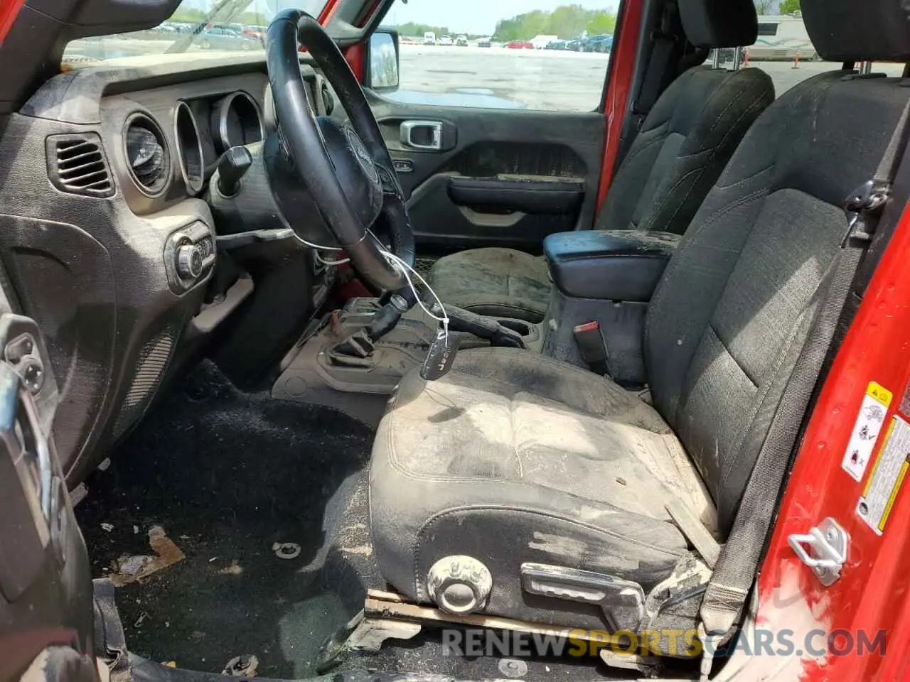 7 Photograph of a damaged car 1C4HJXDG8KW612589 JEEP WRANGLER 2019
