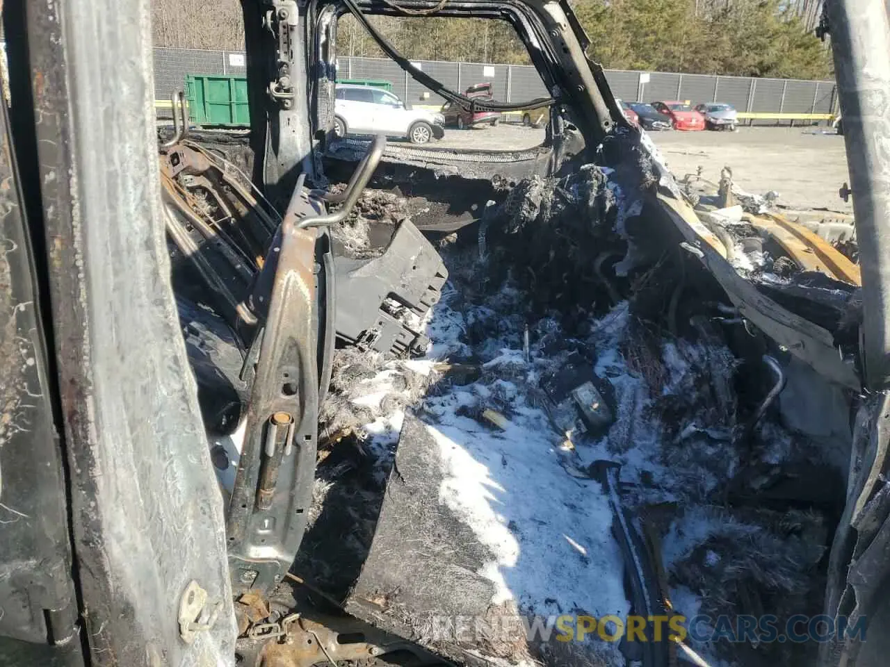 7 Photograph of a damaged car 1C4HJXDG9KW556873 JEEP WRANGLER 2019