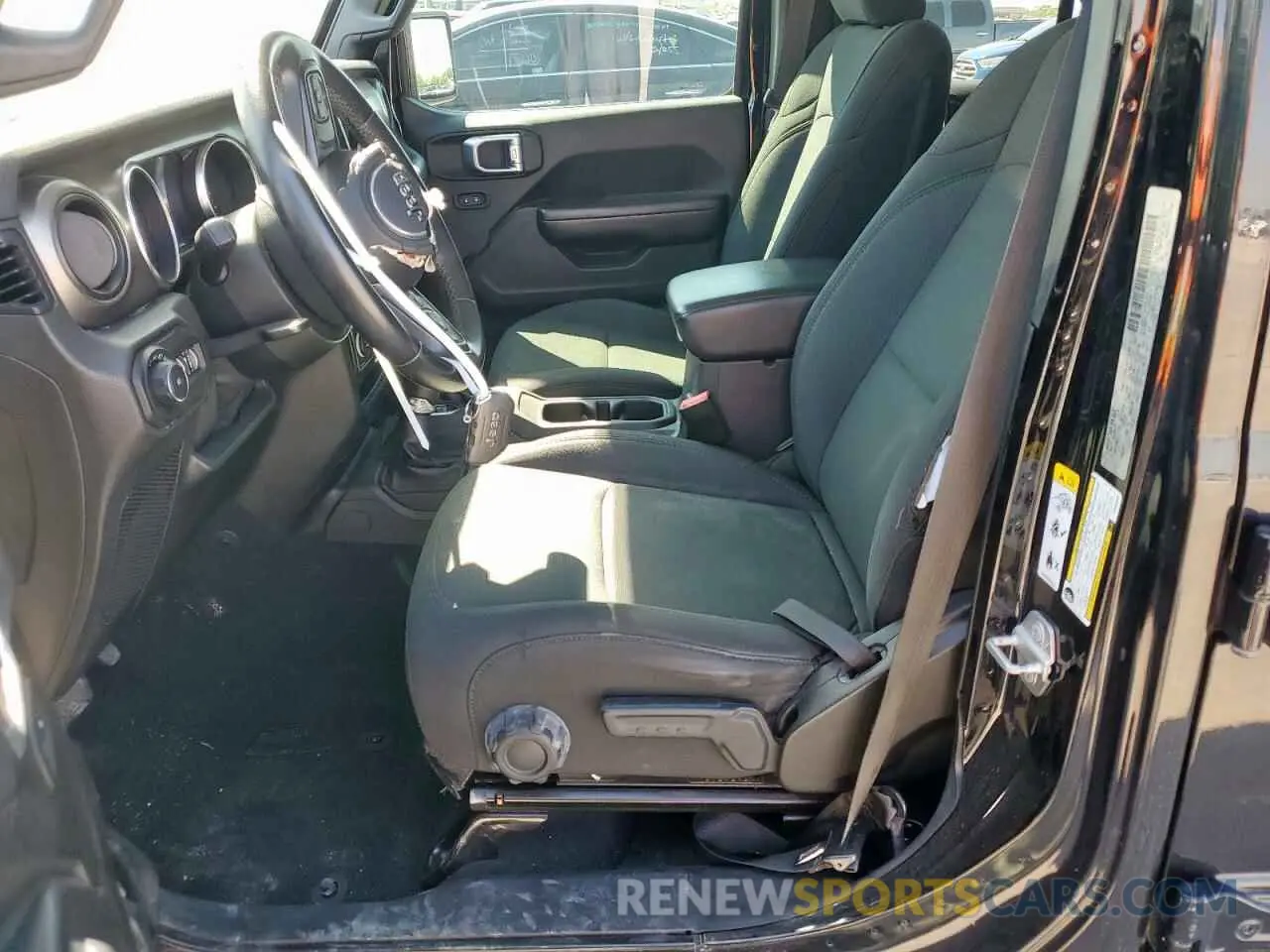 7 Photograph of a damaged car 1C4HJXDG9KW556906 JEEP WRANGLER 2019