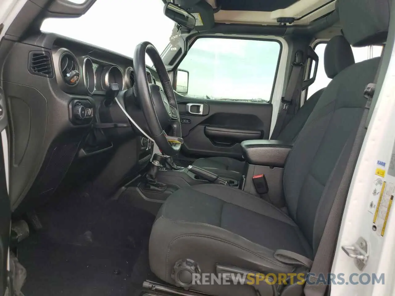 7 Photograph of a damaged car 1C4HJXDN4KW524430 JEEP WRANGLER 2019